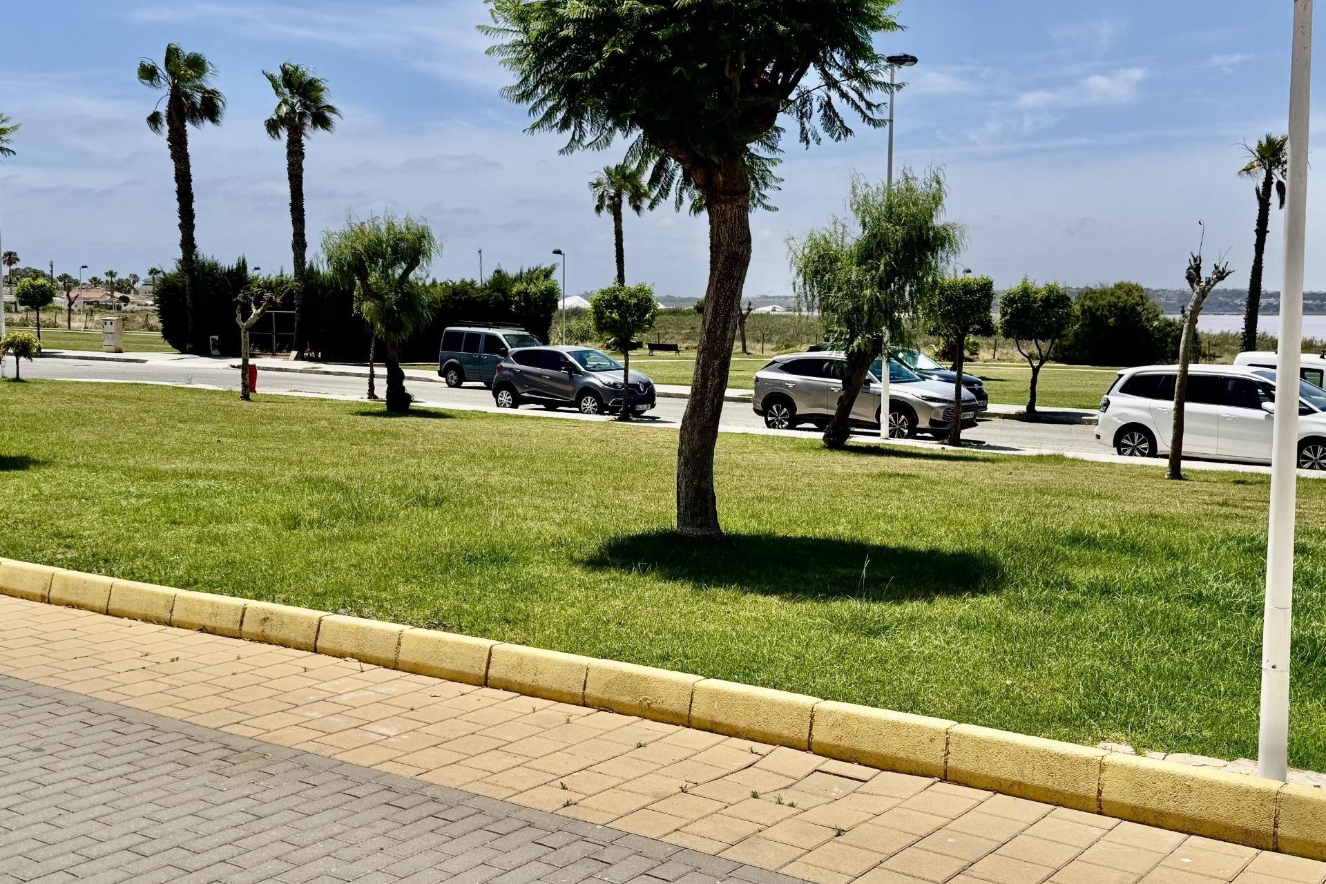 Sprzedaż - Dom szeregowy -
Torrevieja - La Siesta - El Salado - Torreta