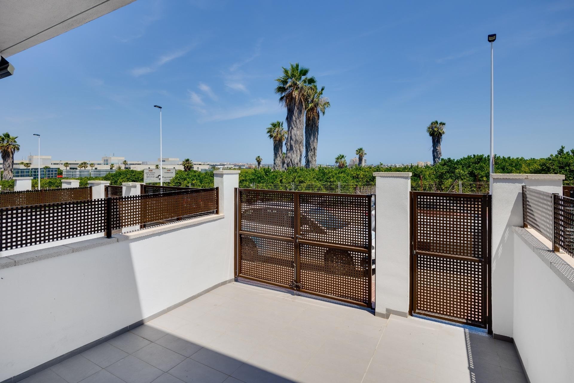 Sprzedaż - Dom szeregowy -
Torrevieja - Los Balcones