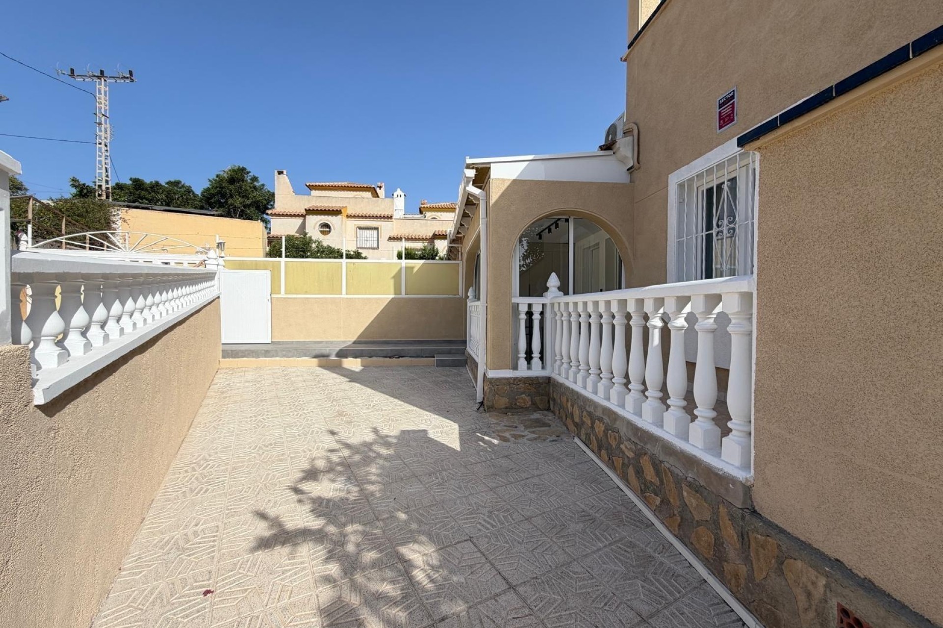 Sprzedaż - Dom szeregowy -
Torrevieja - Miramar - Torre Del Moro