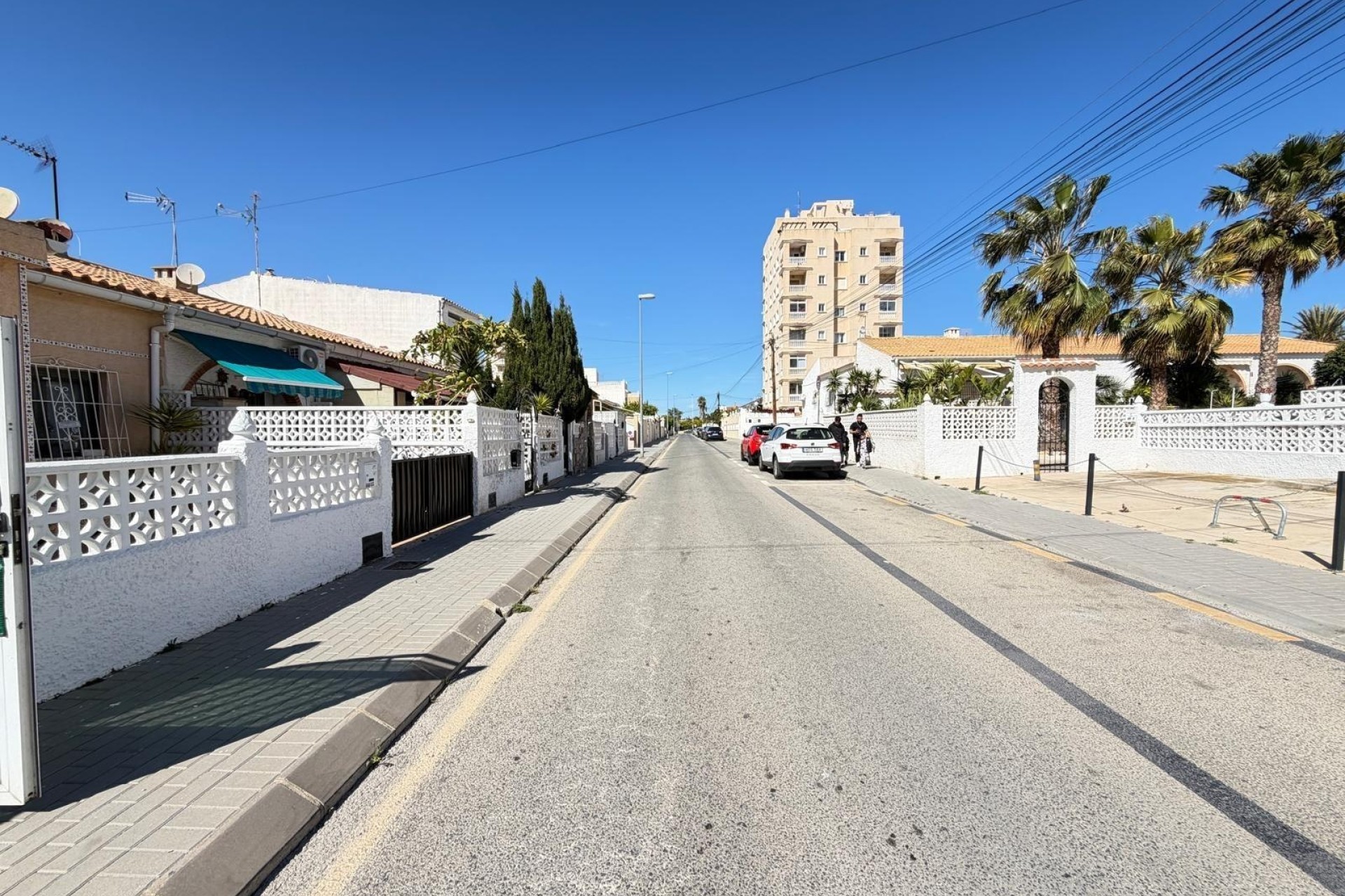 Sprzedaż - Dom szeregowy -
Torrevieja - Nueva Torrevieja