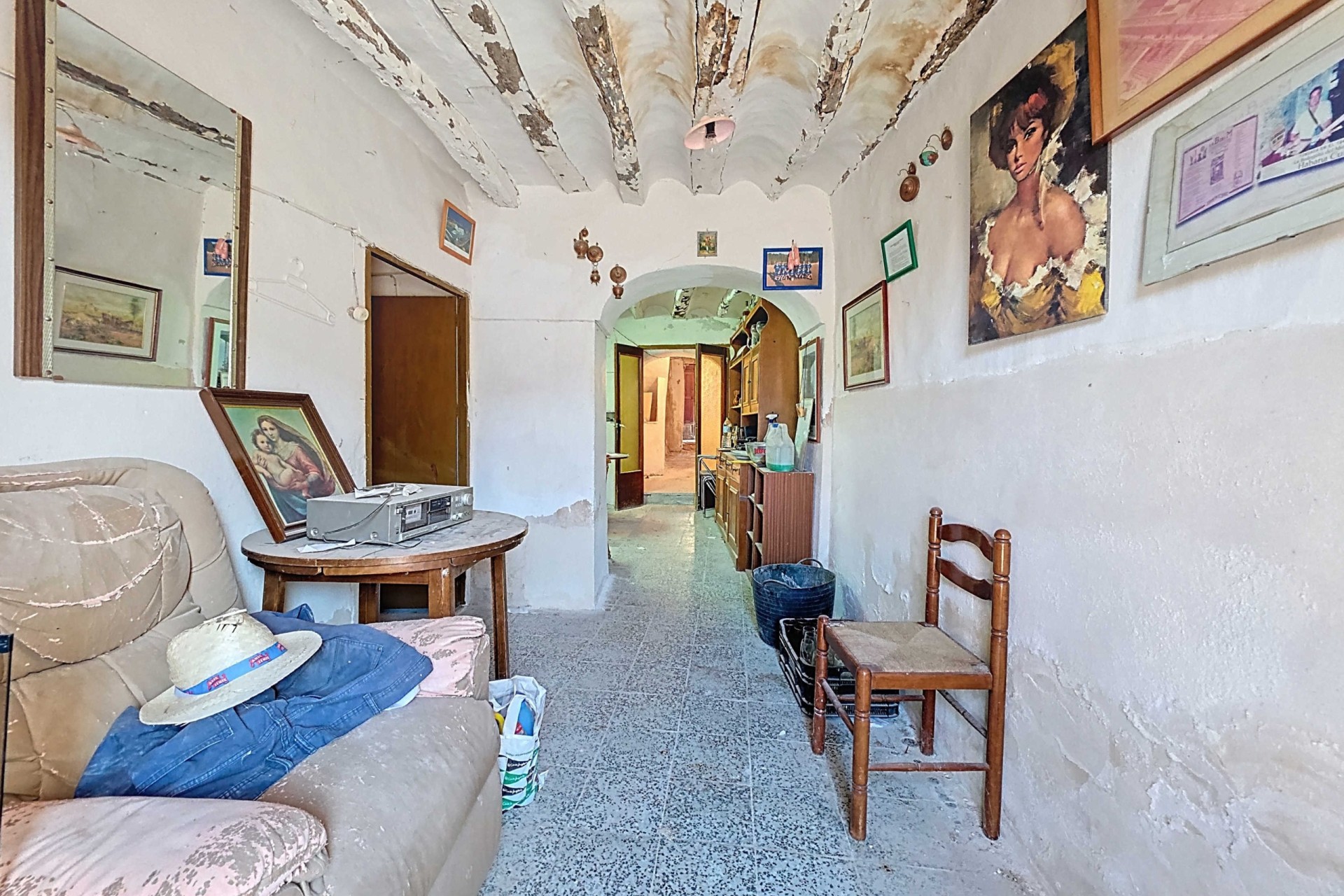 Sprzedaż - Dwór -
Torre Del Rico