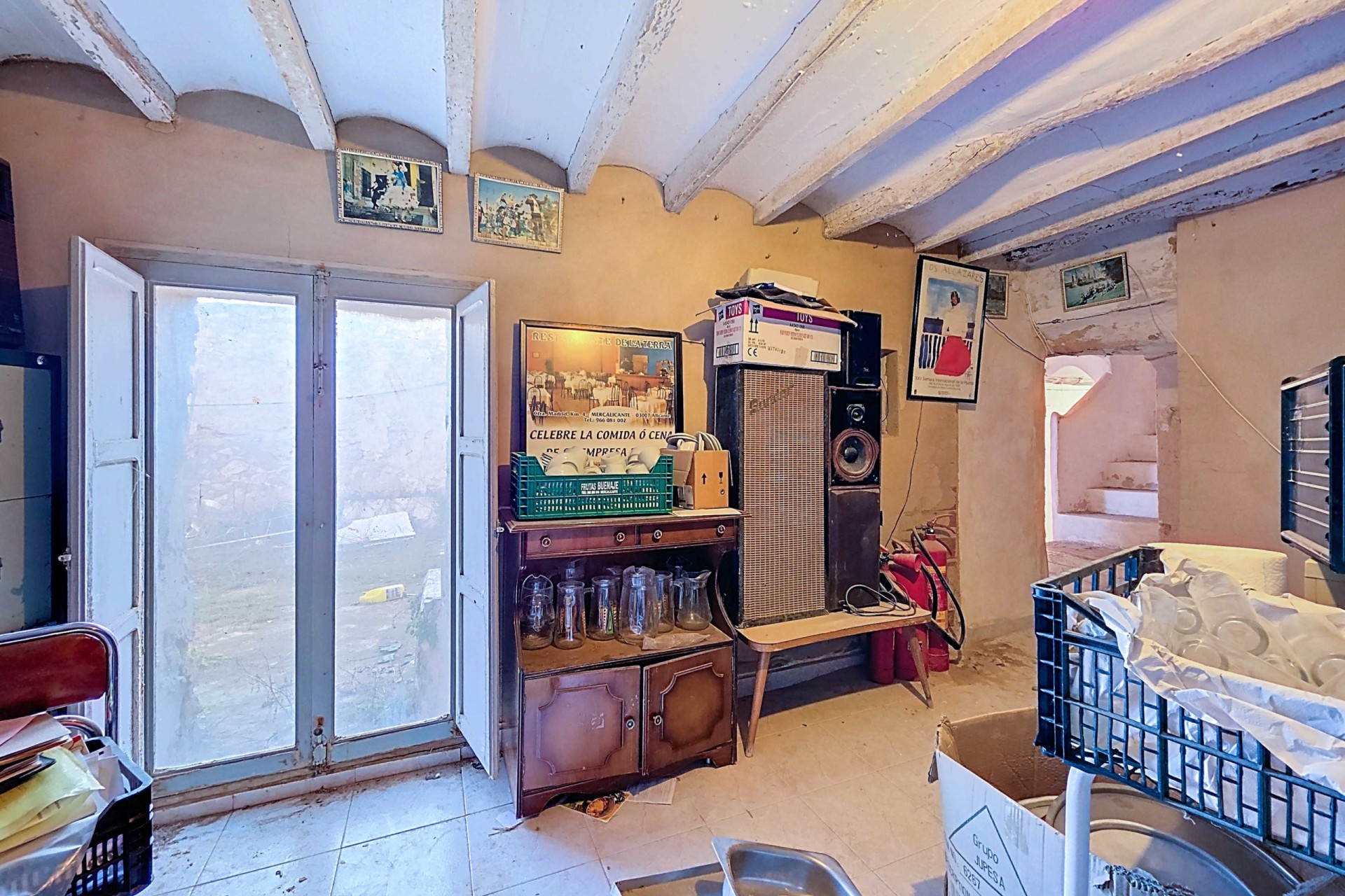 Sprzedaż - Dwór -
Torre Del Rico