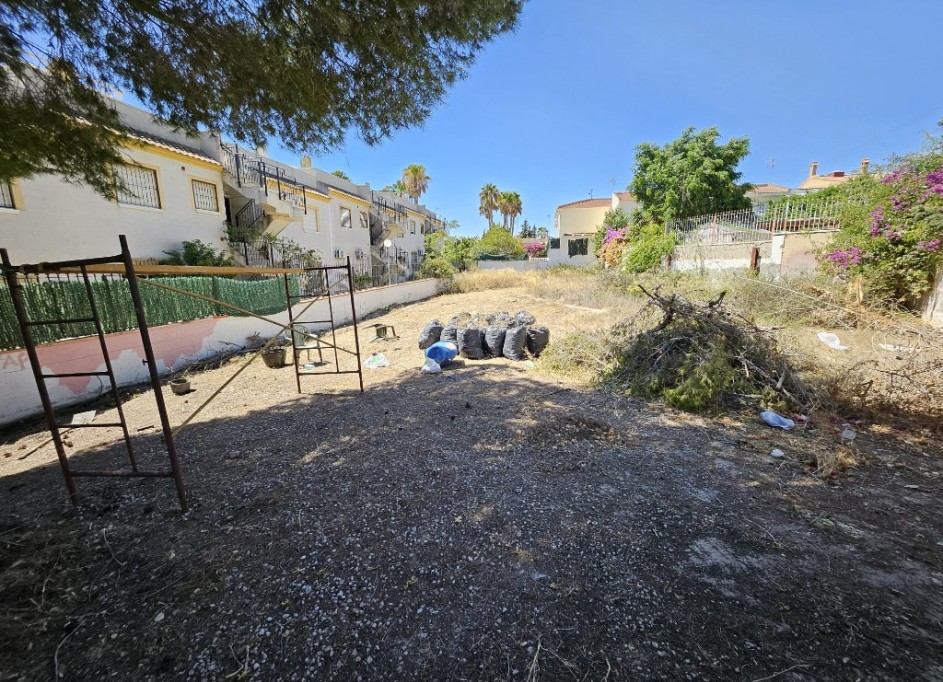 Sprzedaż - Działka Grunt -
Algorfa