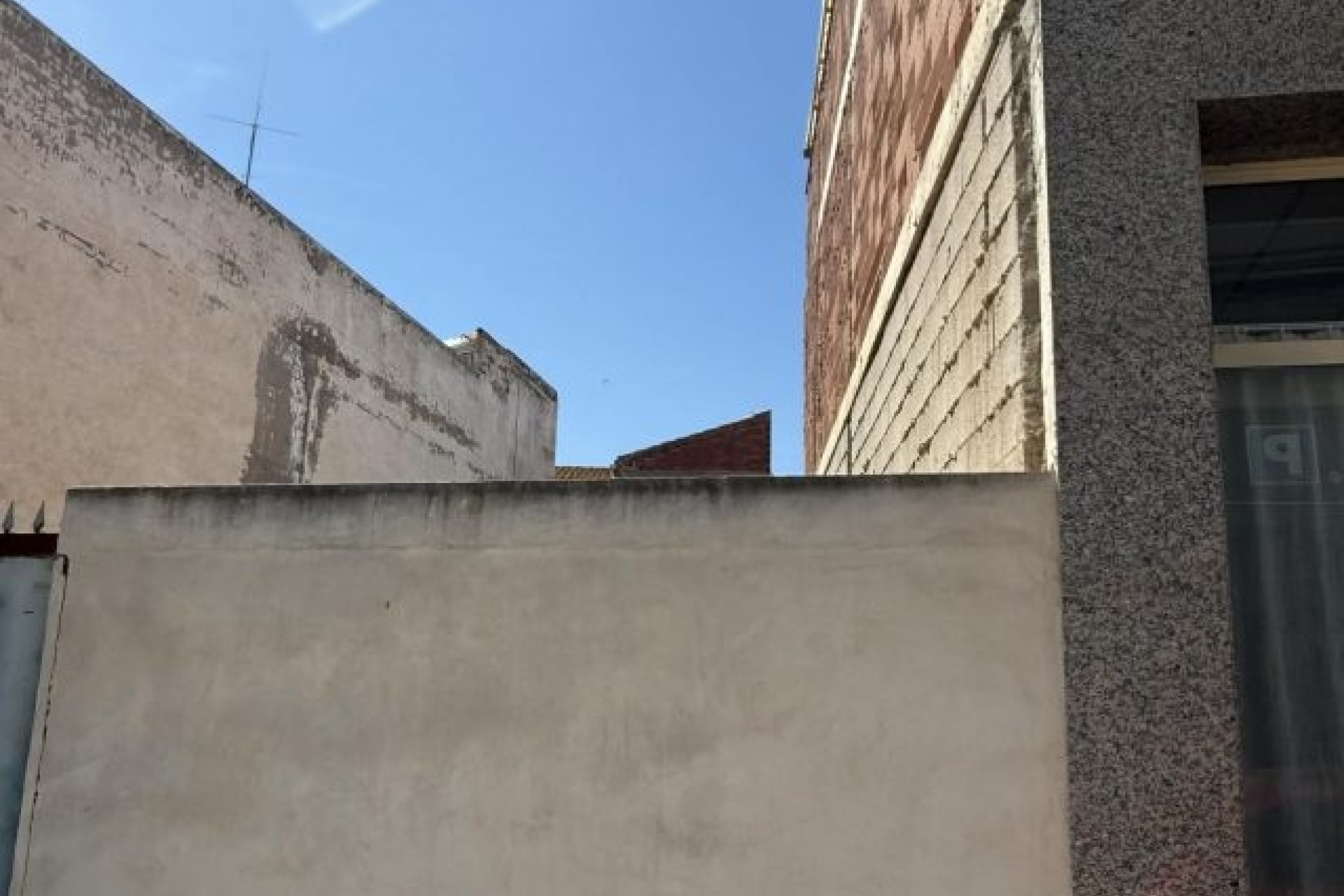 Sprzedaż - Działka / Grunt -
La Romana