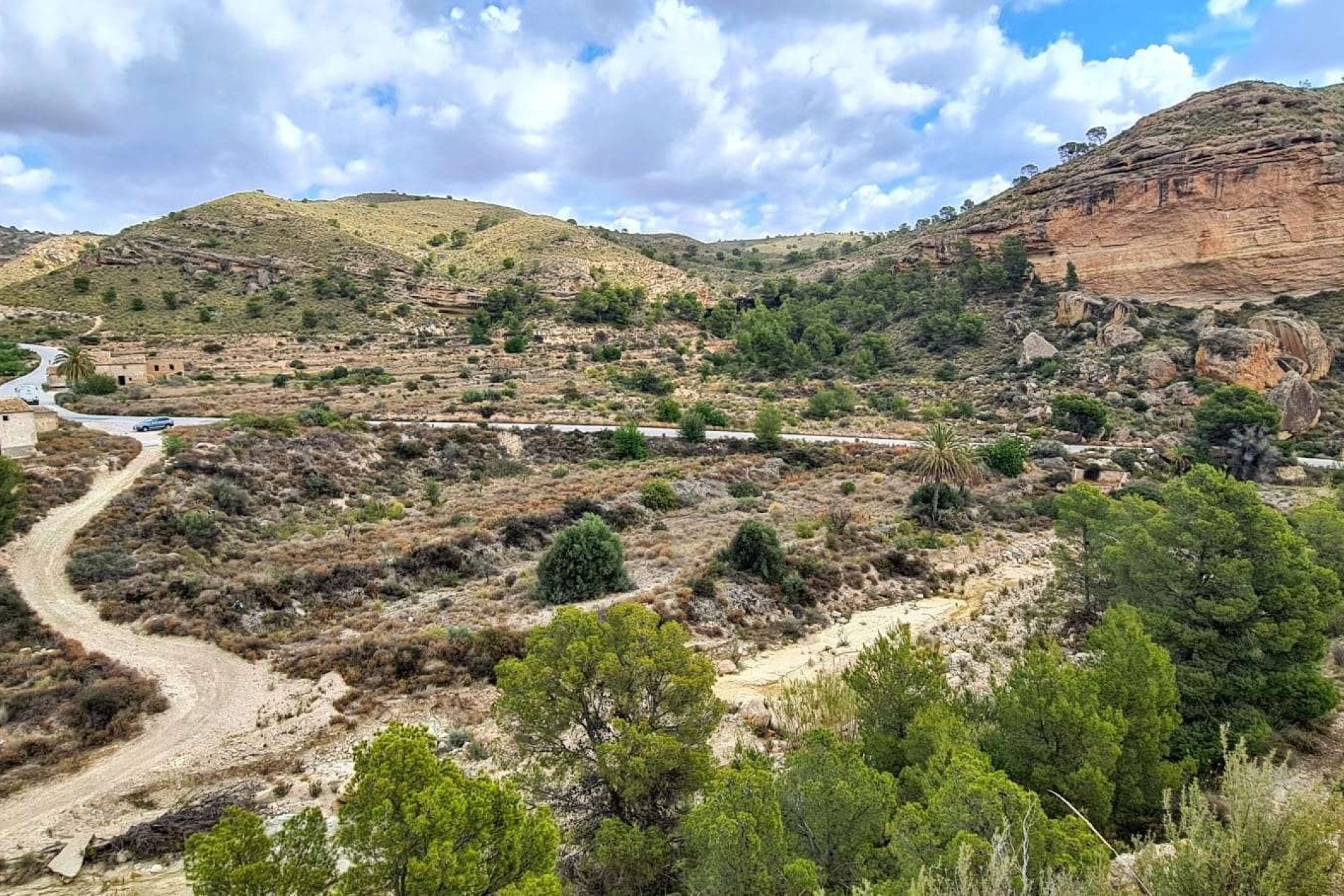 Sprzedaż - Działka / Grunt -
Murcia - Abanilla