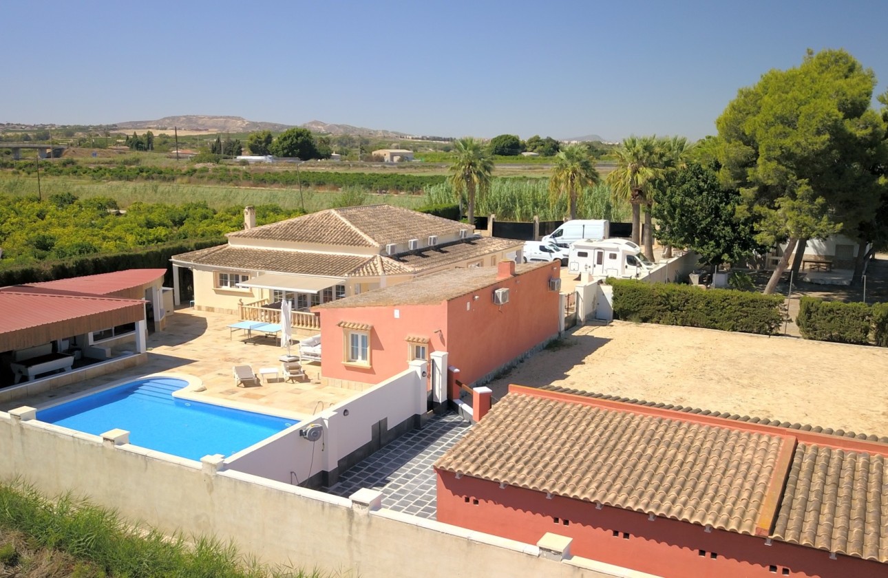 Sprzedaż - Finca / Dom wiejski -
Heredades - Heredades - Country