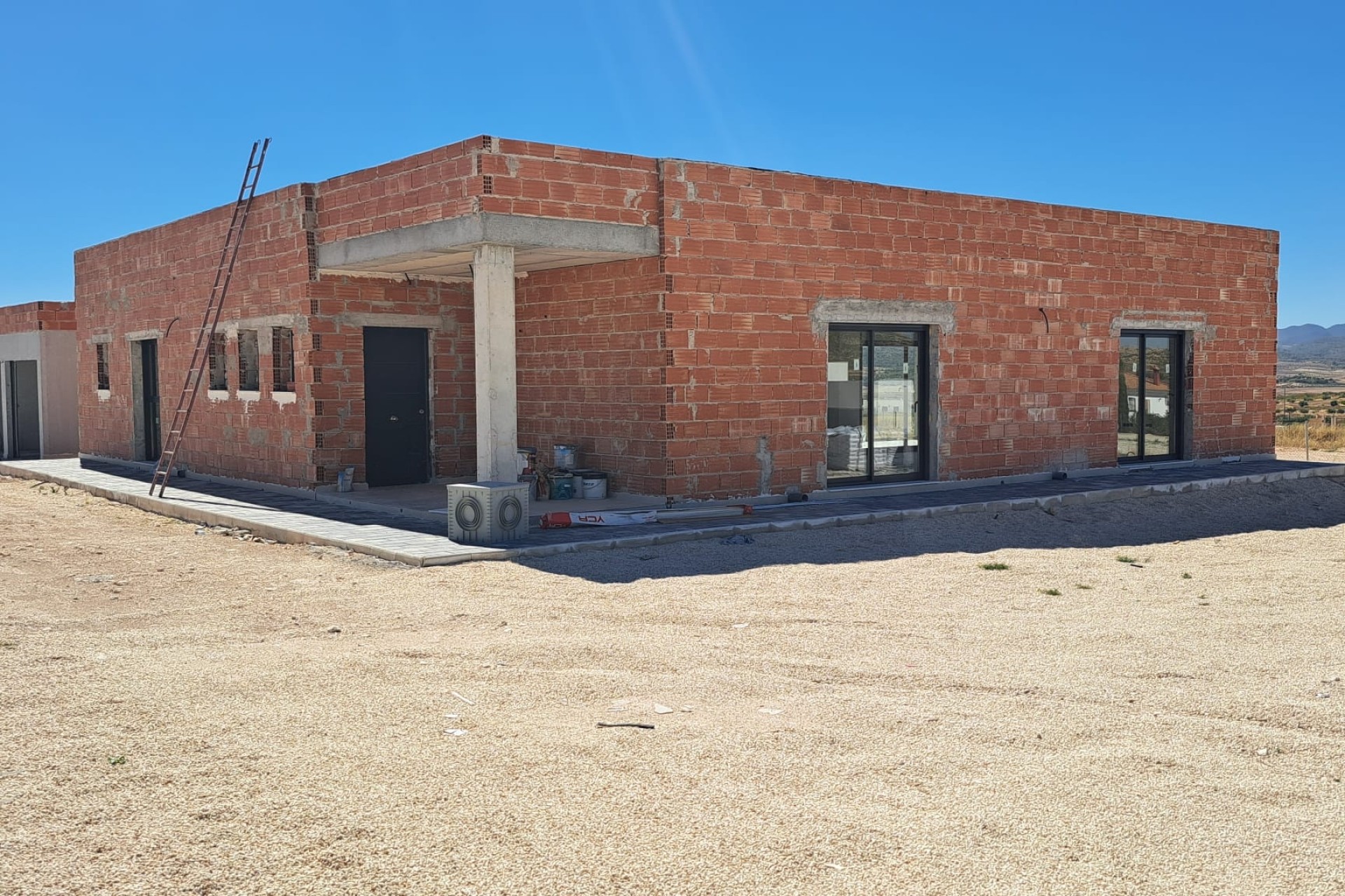 Sprzedaż - Finca / Dom wiejski -
JUMILLA