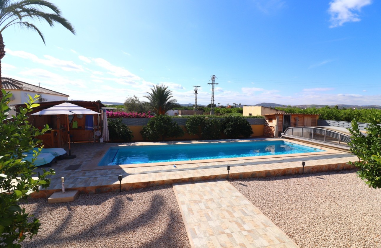 Sprzedaż - Finca / Dom wiejski -
Orihuela - La Campaneta