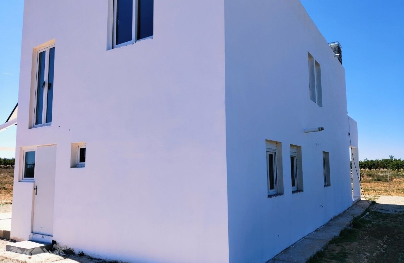 Sprzedaż - Finca / Dom wiejski -
Pinoso - Pinoso Alicante