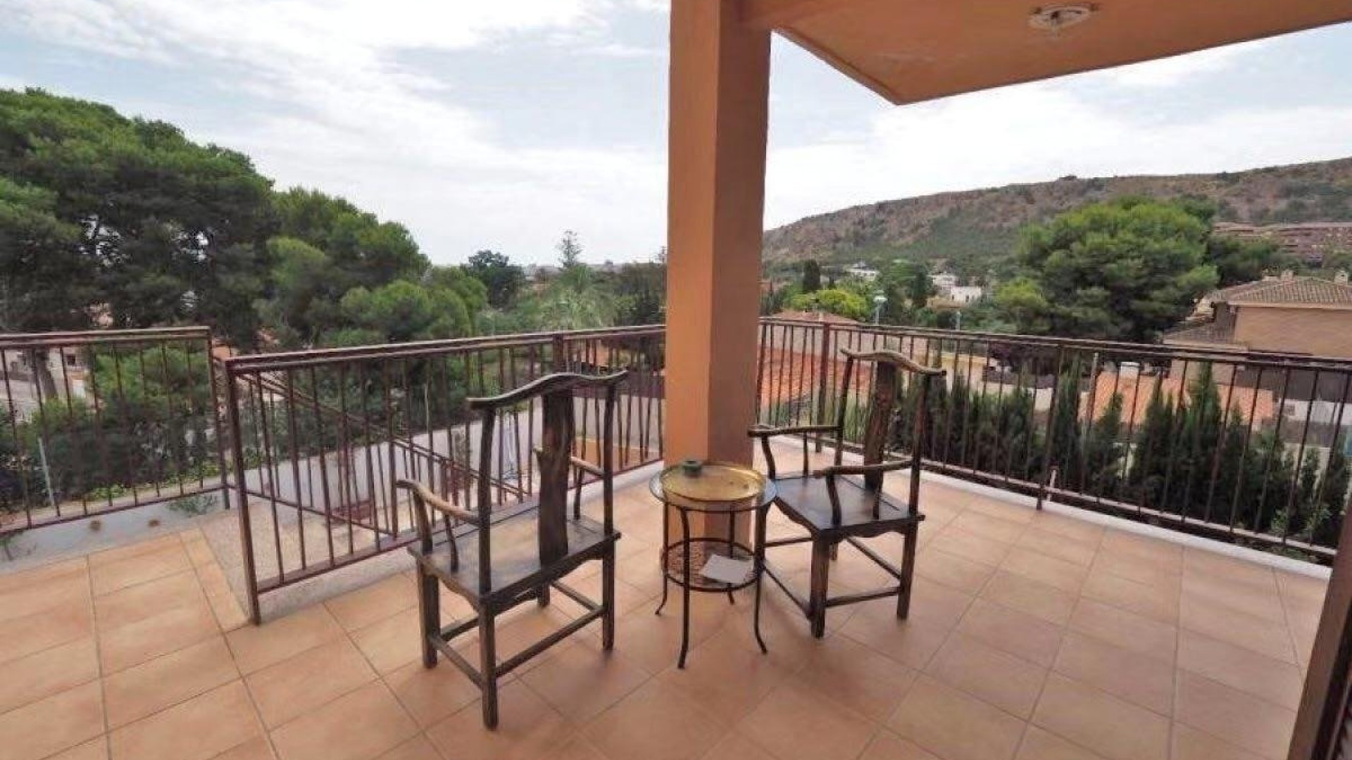 Sprzedaż - Finca nieruchomość wiejska -
Alicante