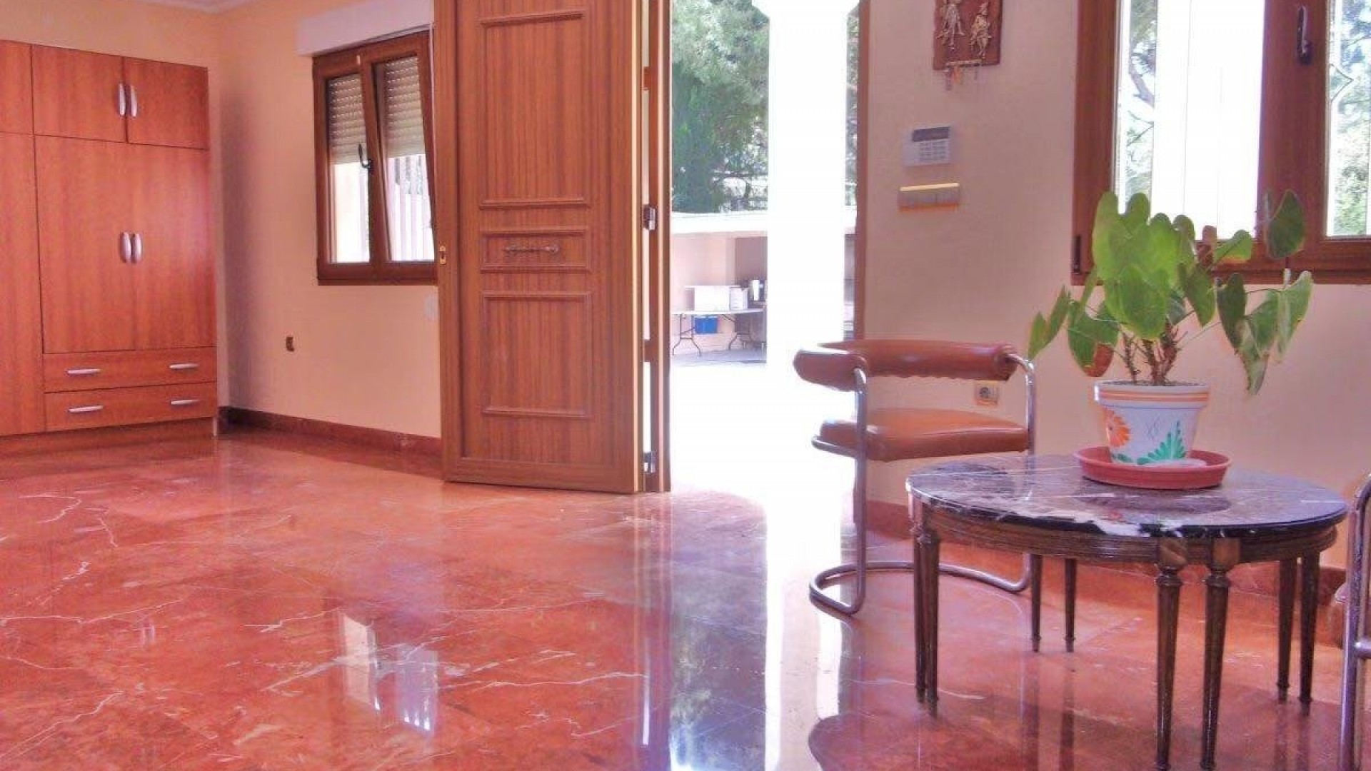 Sprzedaż - Finca nieruchomość wiejska -
Alicante