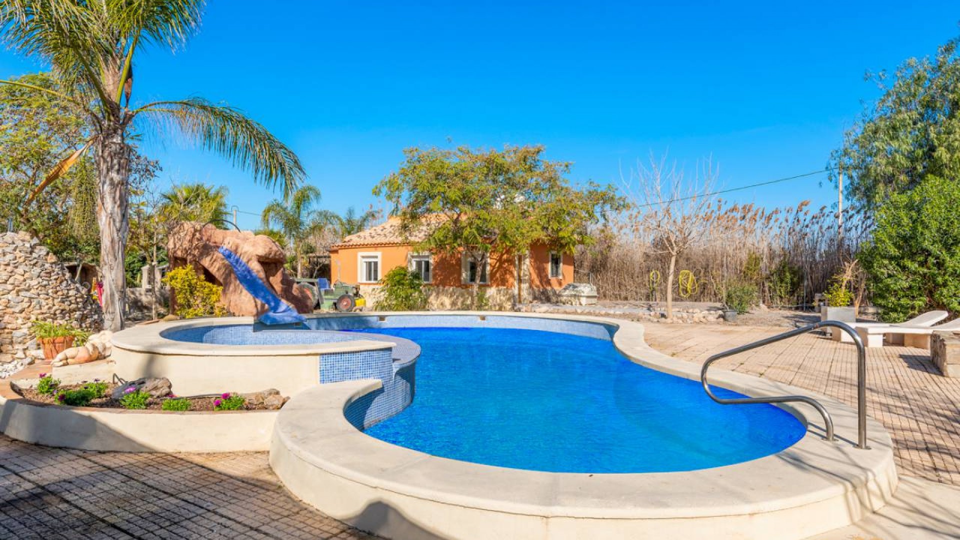 Sprzedaż - Finca nieruchomość wiejska -
Catral