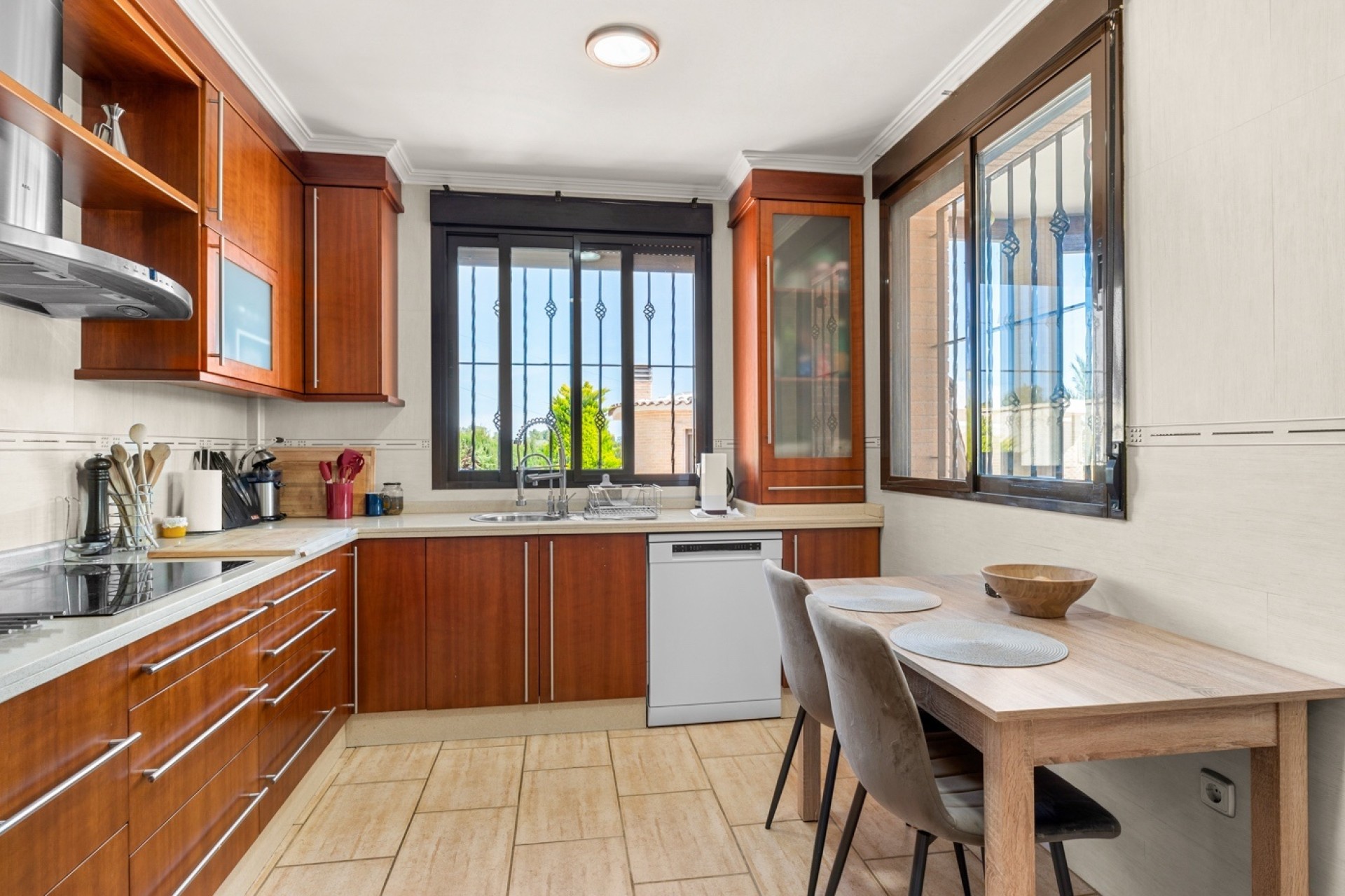 Sprzedaż - Finca nieruchomość wiejska -
Crevillente