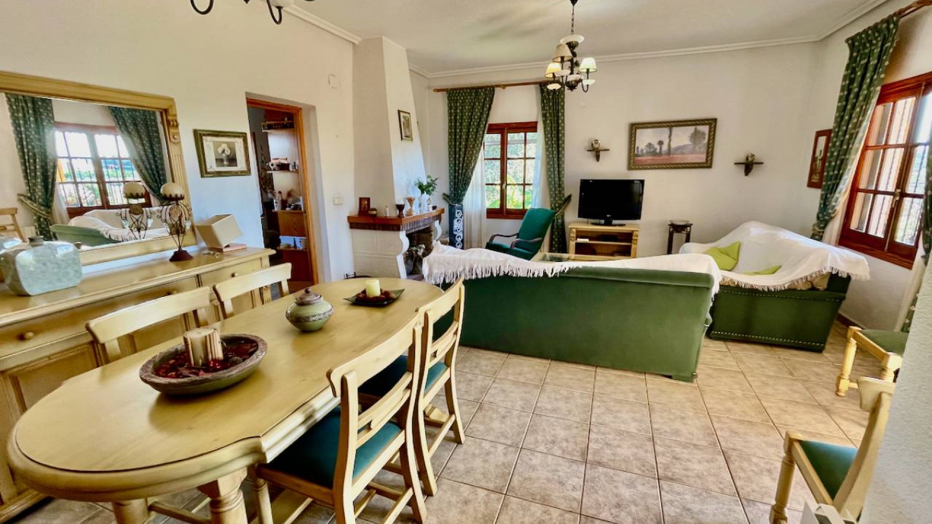 Sprzedaż - Finca nieruchomość wiejska -
Daya Nueva