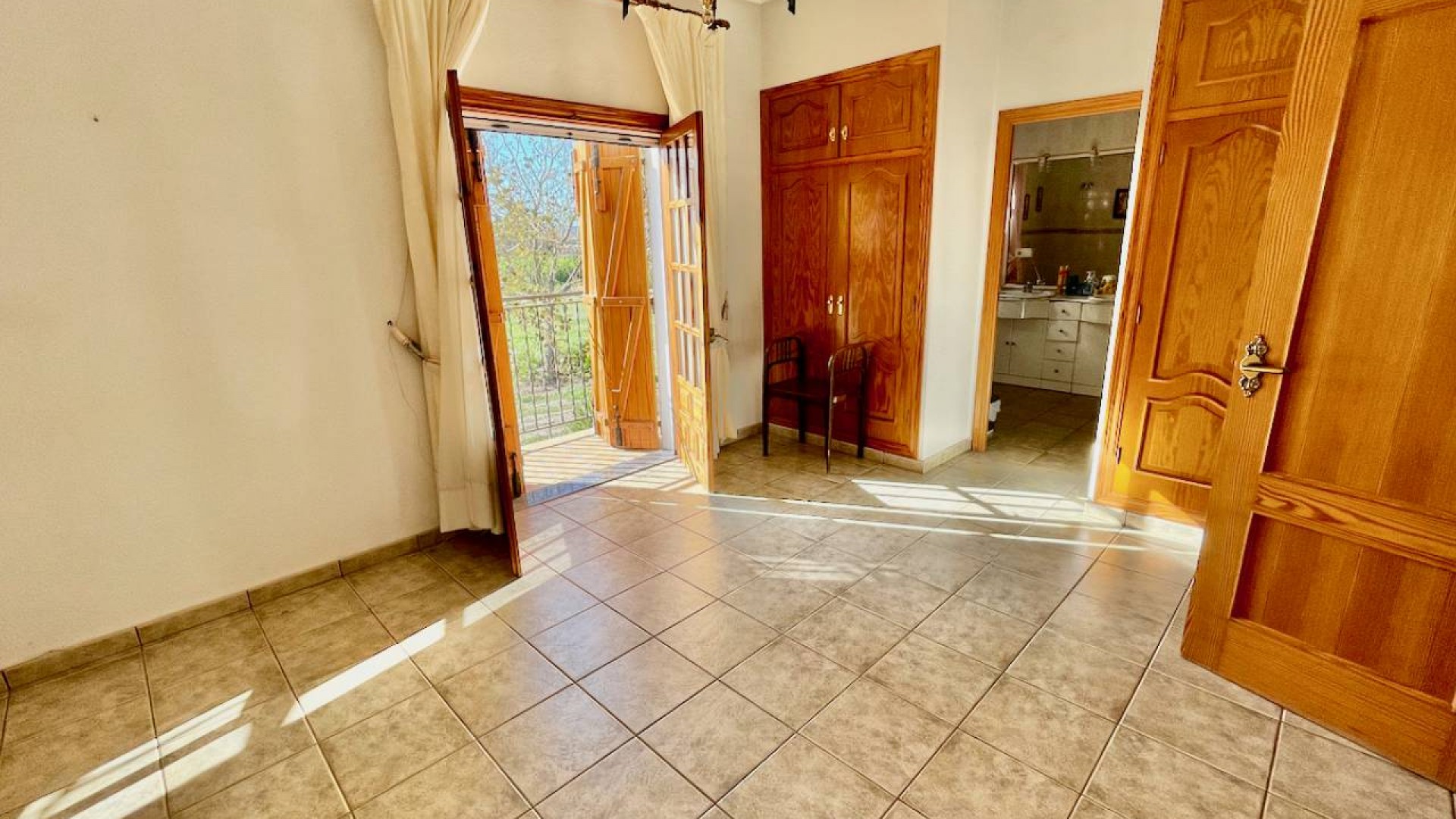 Sprzedaż - Finca nieruchomość wiejska -
Daya Nueva