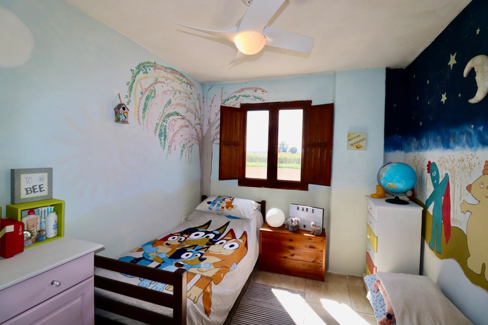 Sprzedaż - Finca nieruchomość wiejska -
Dolores