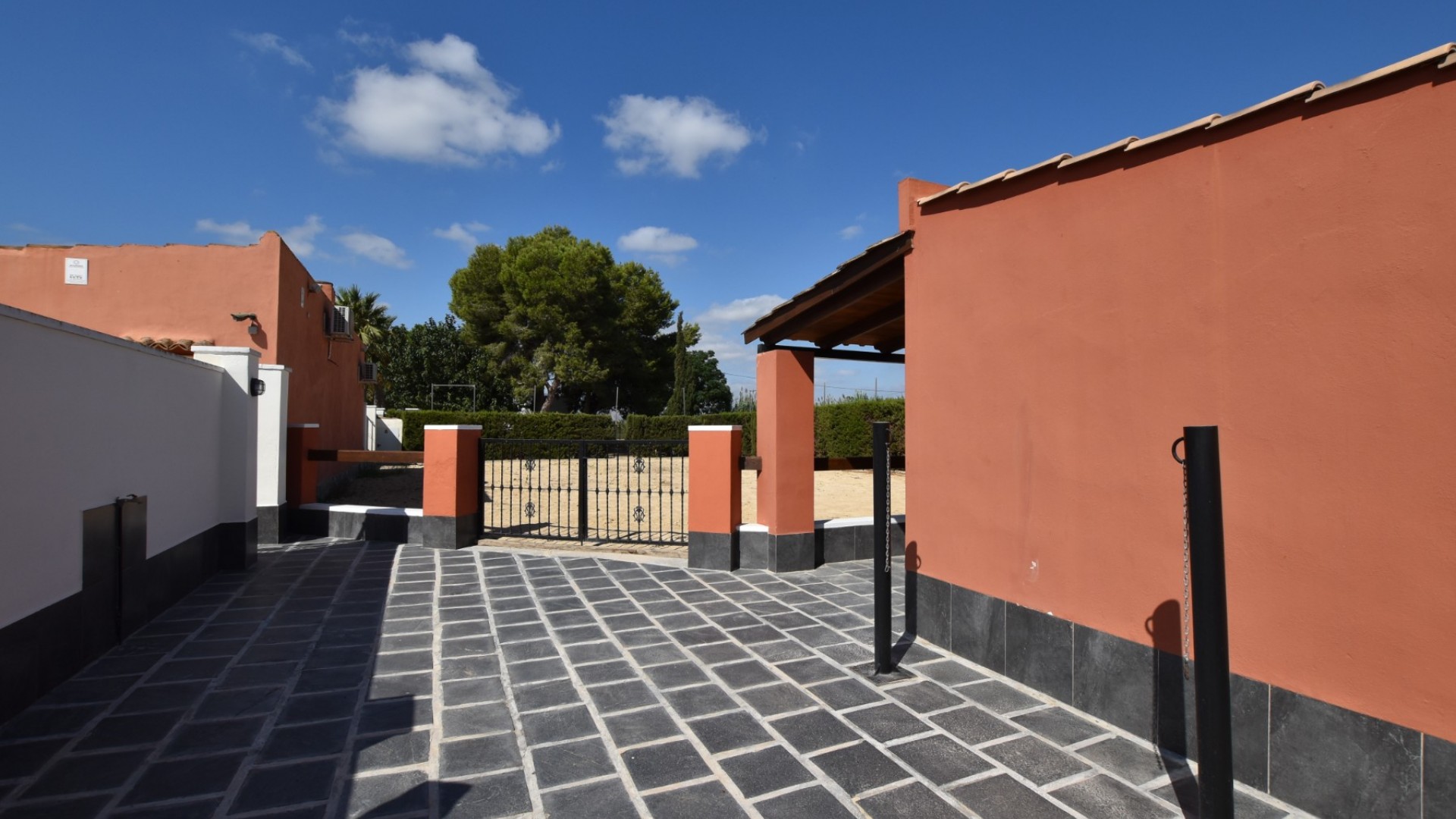 Sprzedaż - Finca nieruchomość wiejska -
Heredades