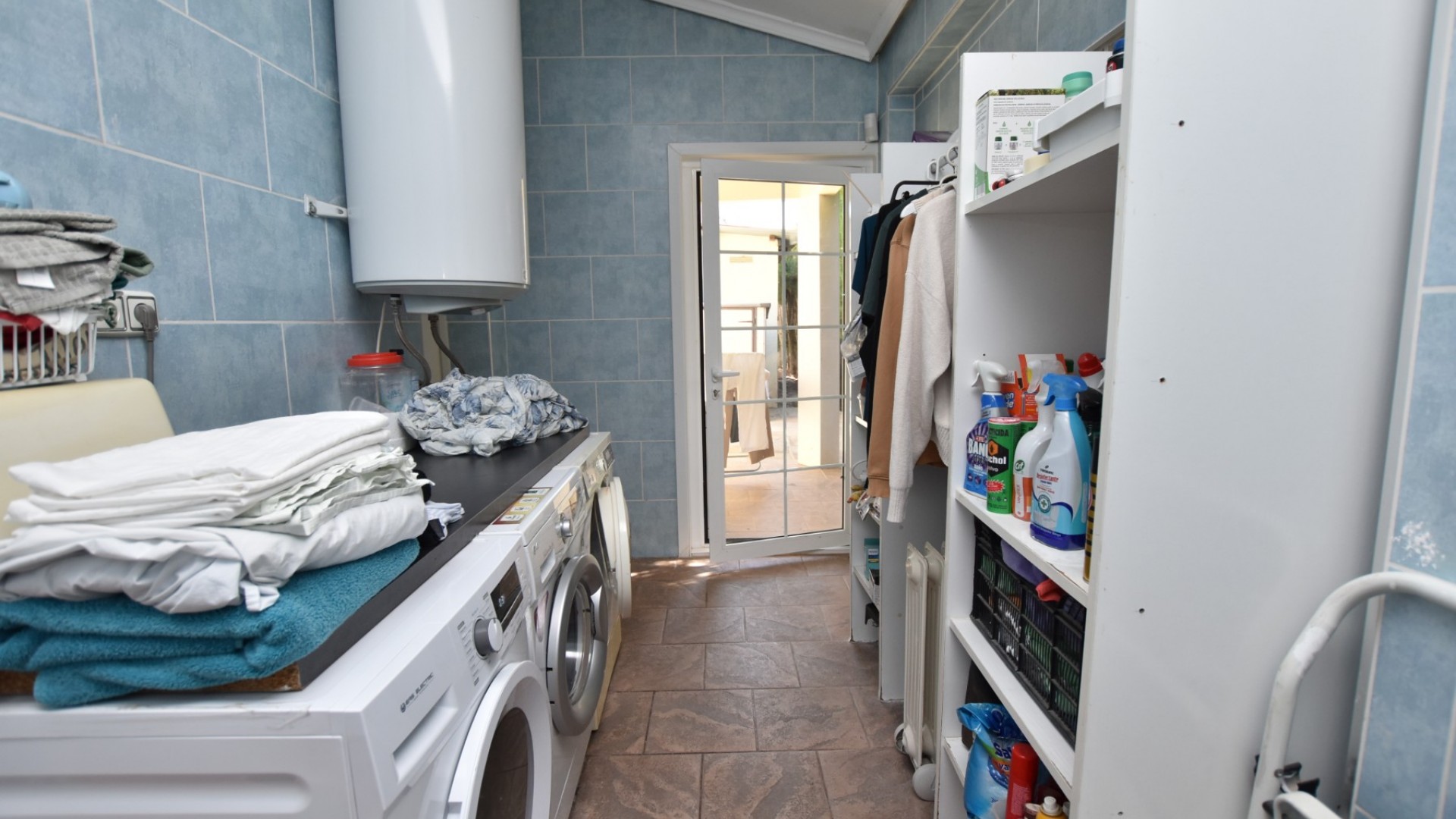 Sprzedaż - Finca nieruchomość wiejska -
Heredades