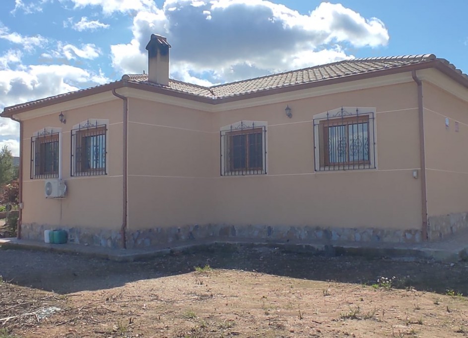 Sprzedaż - Finca nieruchomość wiejska -
La Romana