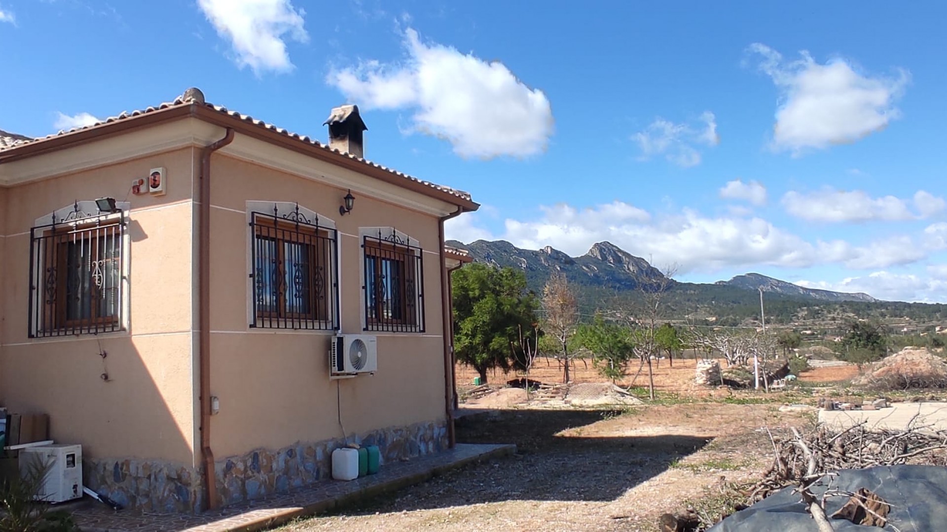 Sprzedaż - Finca nieruchomość wiejska -
La Romana