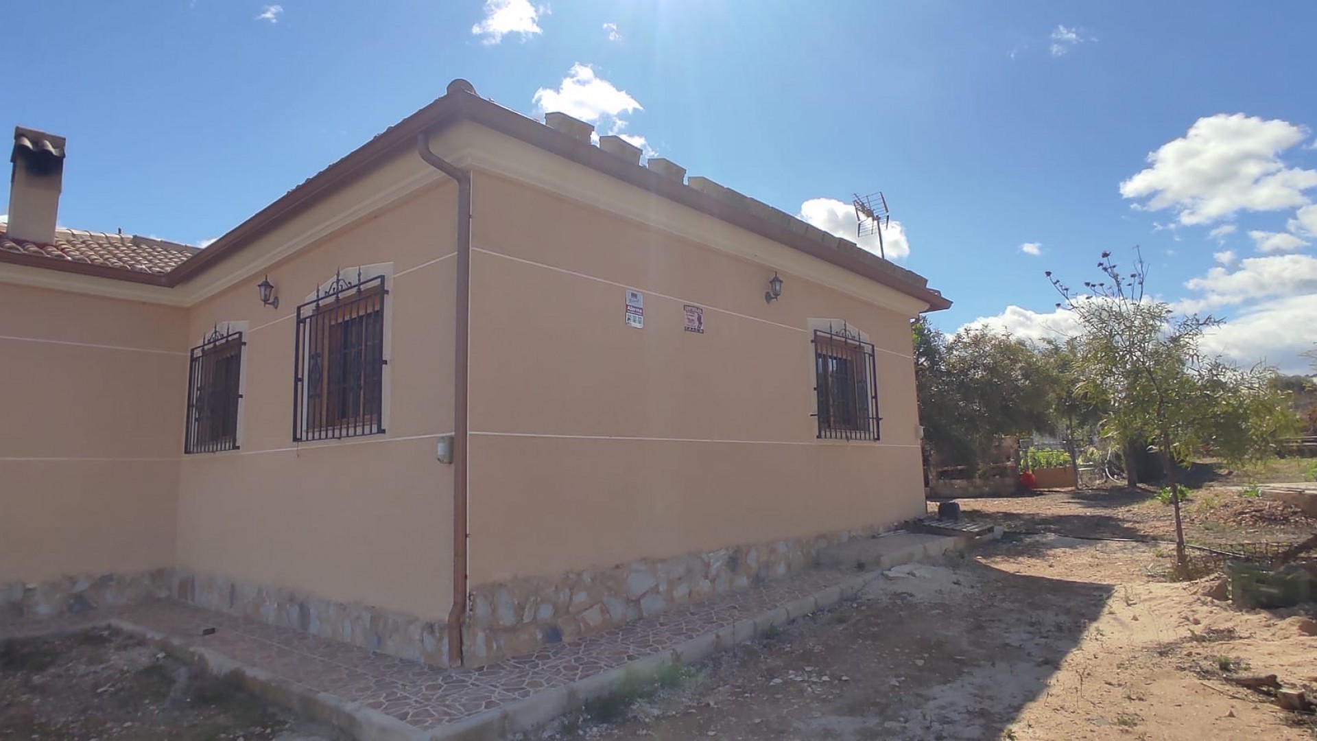 Sprzedaż - Finca nieruchomość wiejska -
La Romana