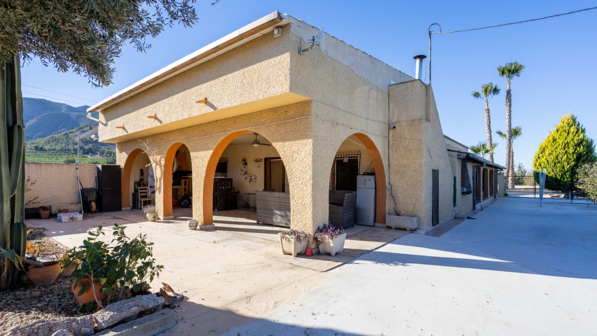 Sprzedaż - Finca nieruchomość wiejska -
Orihuela - La Matanza