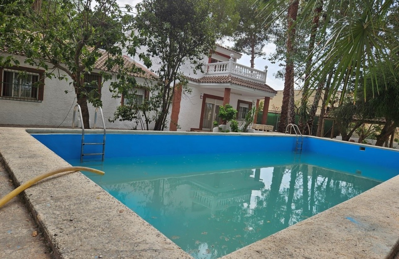 Sprzedaż - Finca nieruchomość wiejska -
Orihuela