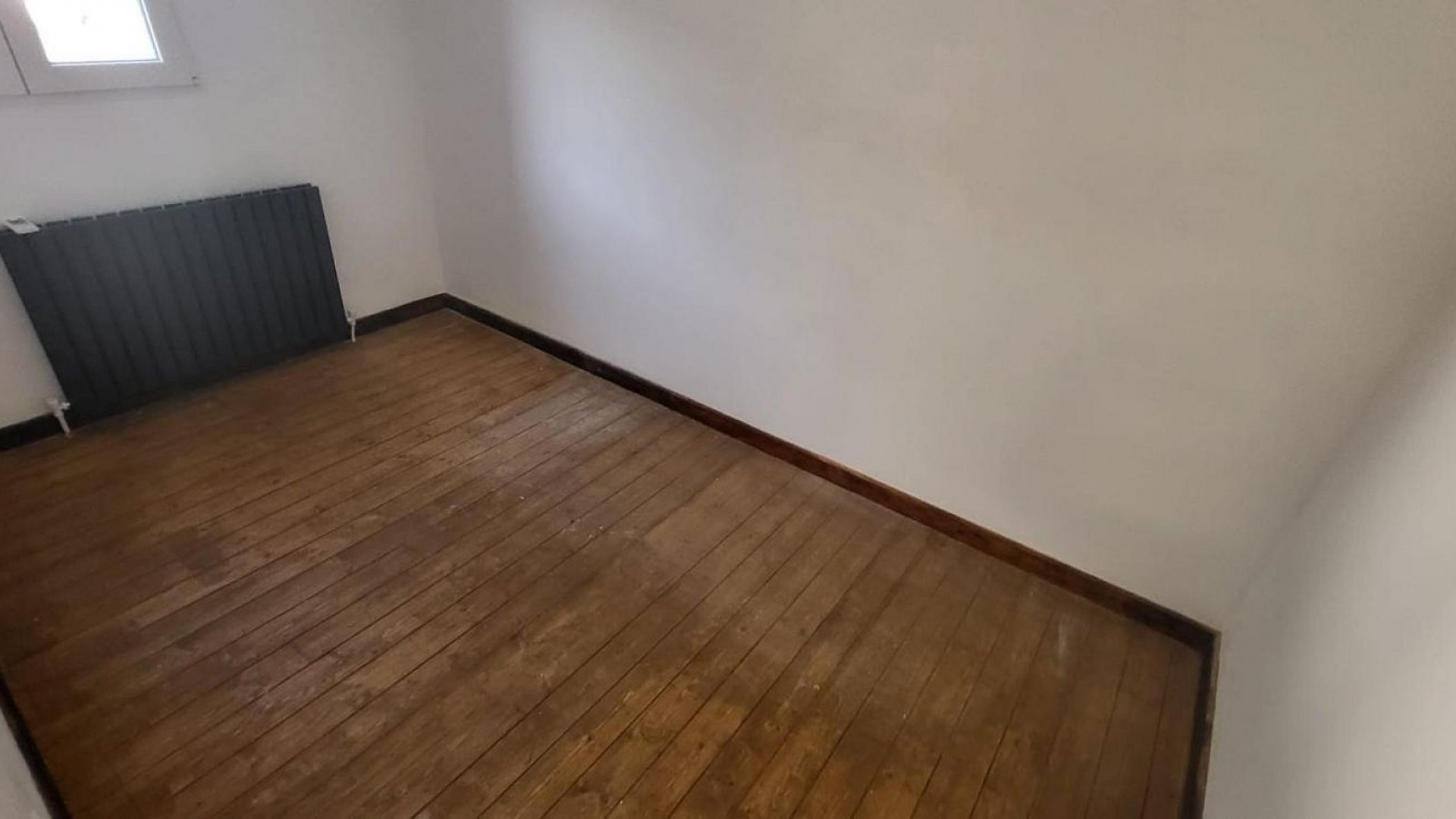 Sprzedaż - Finca nieruchomość wiejska -
Raspay