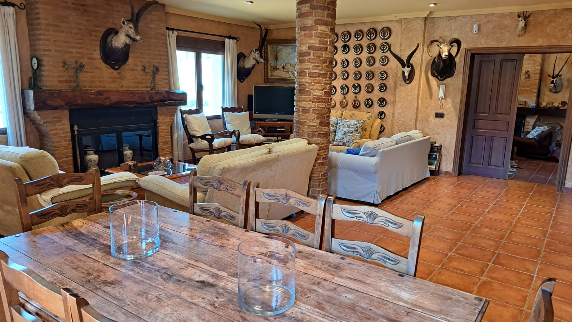 Sprzedaż - Finca nieruchomość wiejska -
Salinas