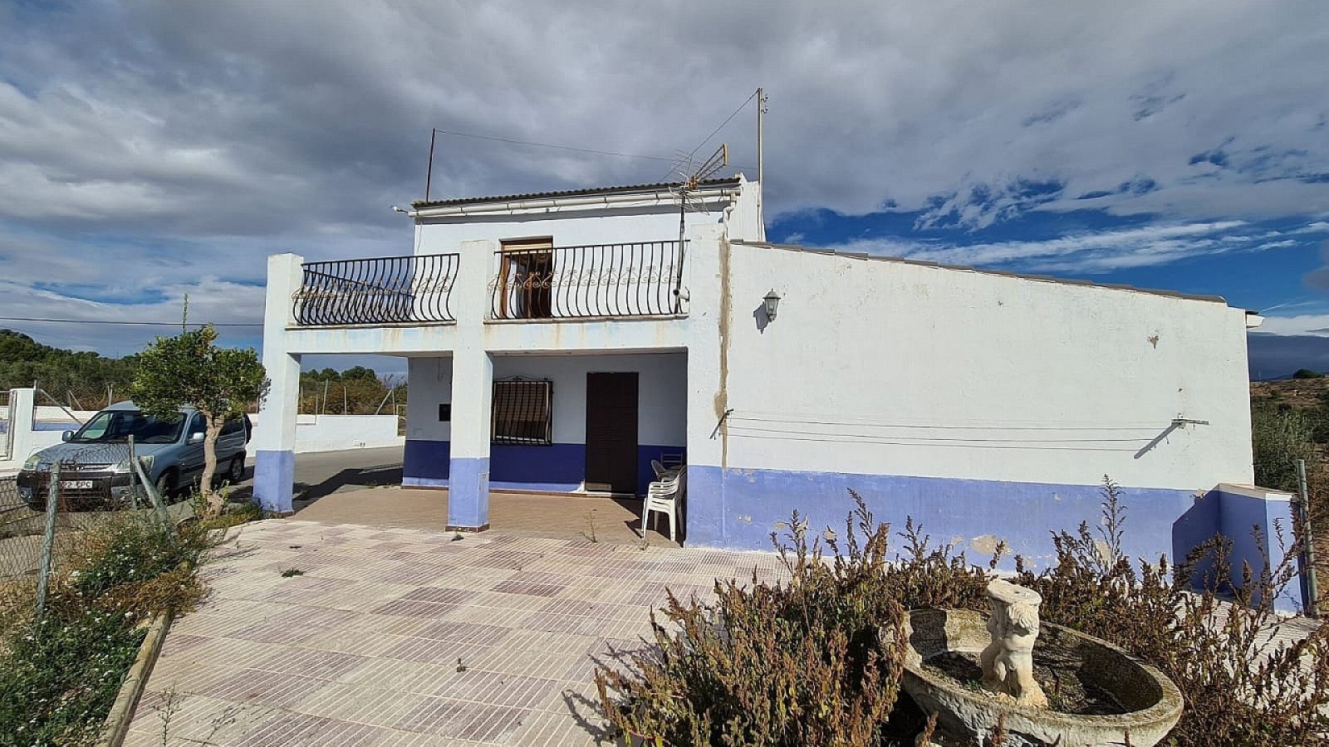 Sprzedaż - Finca nieruchomość wiejska -
SAX