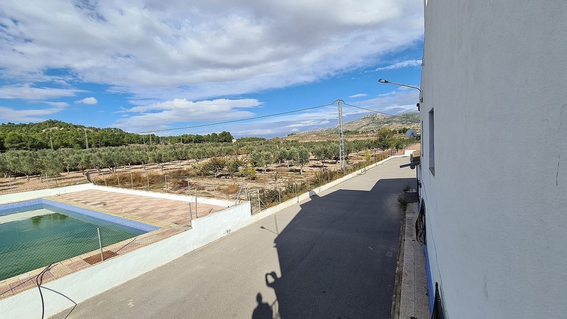 Sprzedaż - Finca nieruchomość wiejska -
SAX