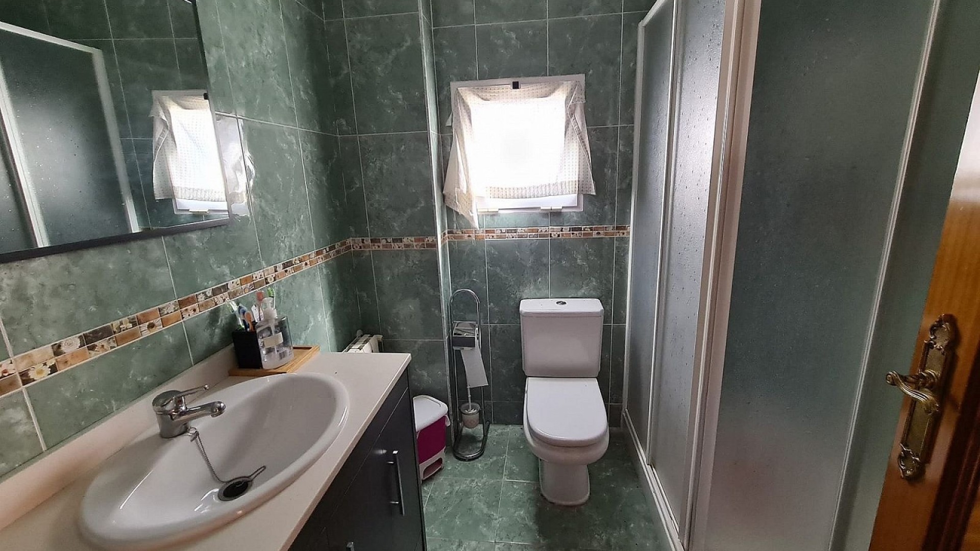 Sprzedaż - Finca nieruchomość wiejska -
SAX