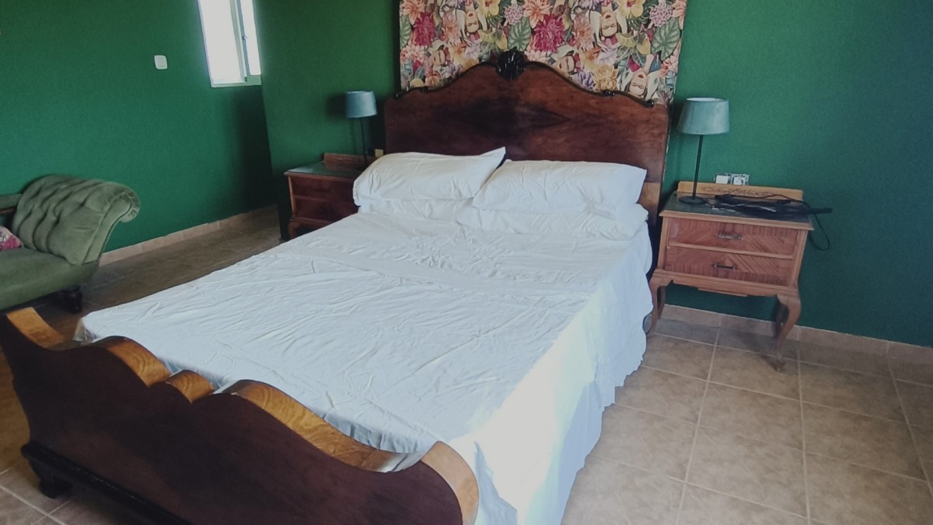 Sprzedaż - Nieruchomość jeździecka -
Monóvar