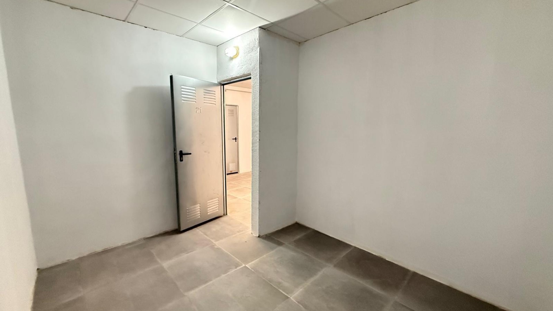 Sprzedaż - Pomieszczenie magazynowe -
Torrevieja - Playa del Cura