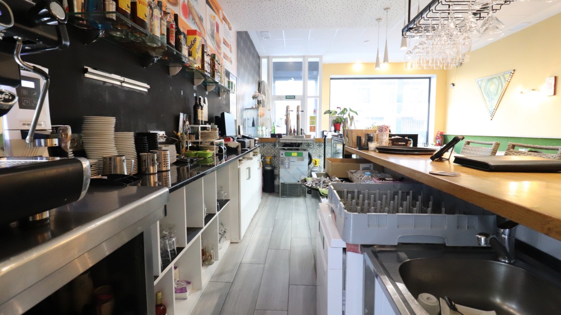 Sprzedaż - Reklama w telewizji -
Benijofar - Benijofar - Village