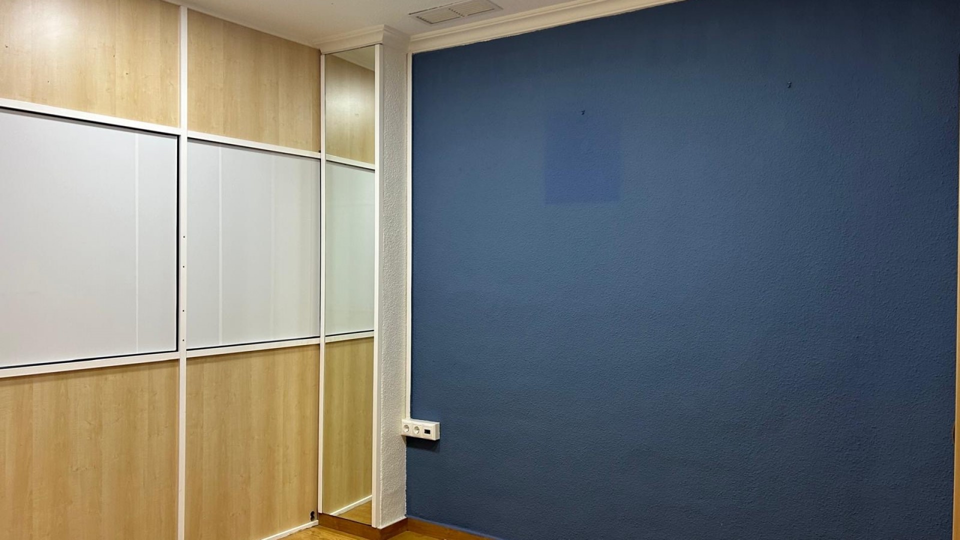 Sprzedaż - Reklama w telewizji -
Guardamar del Segura - Guardamar Center