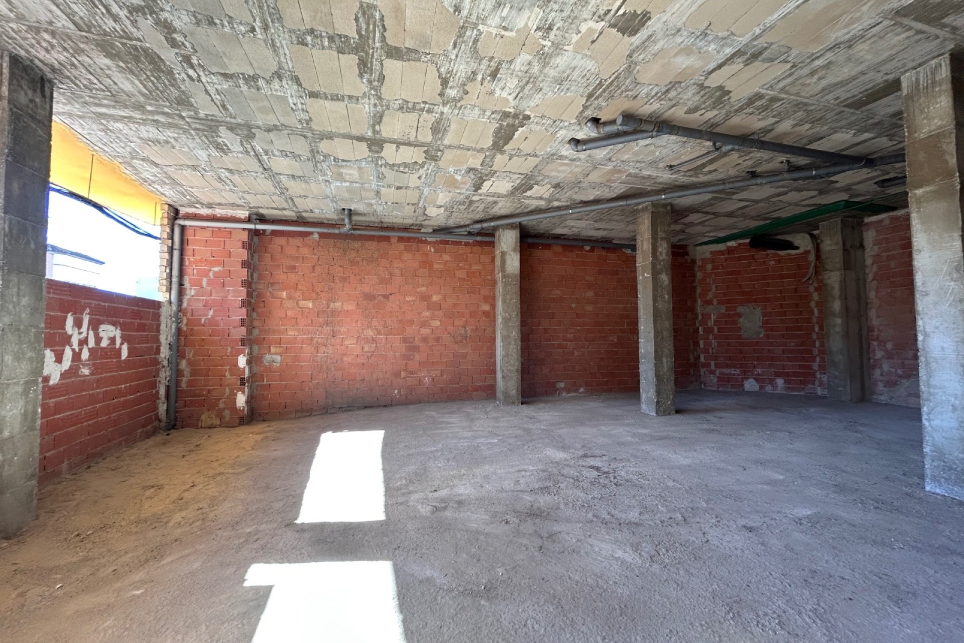 Sprzedaż - Reklama w telewizji -
Jacarilla