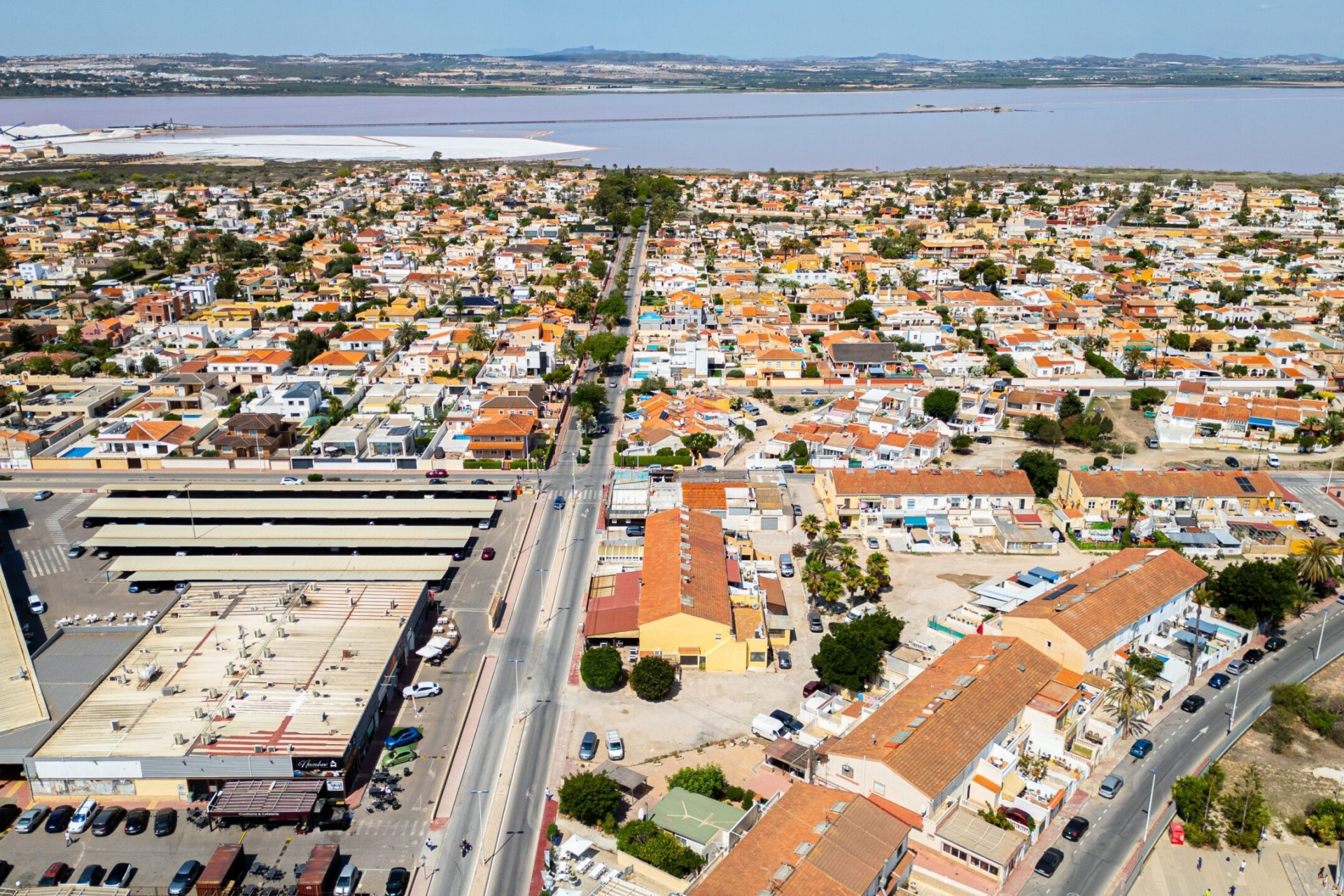 Sprzedaż - Reklama w telewizji -
Torrevieja - La Siesta - El Salado - Torreta