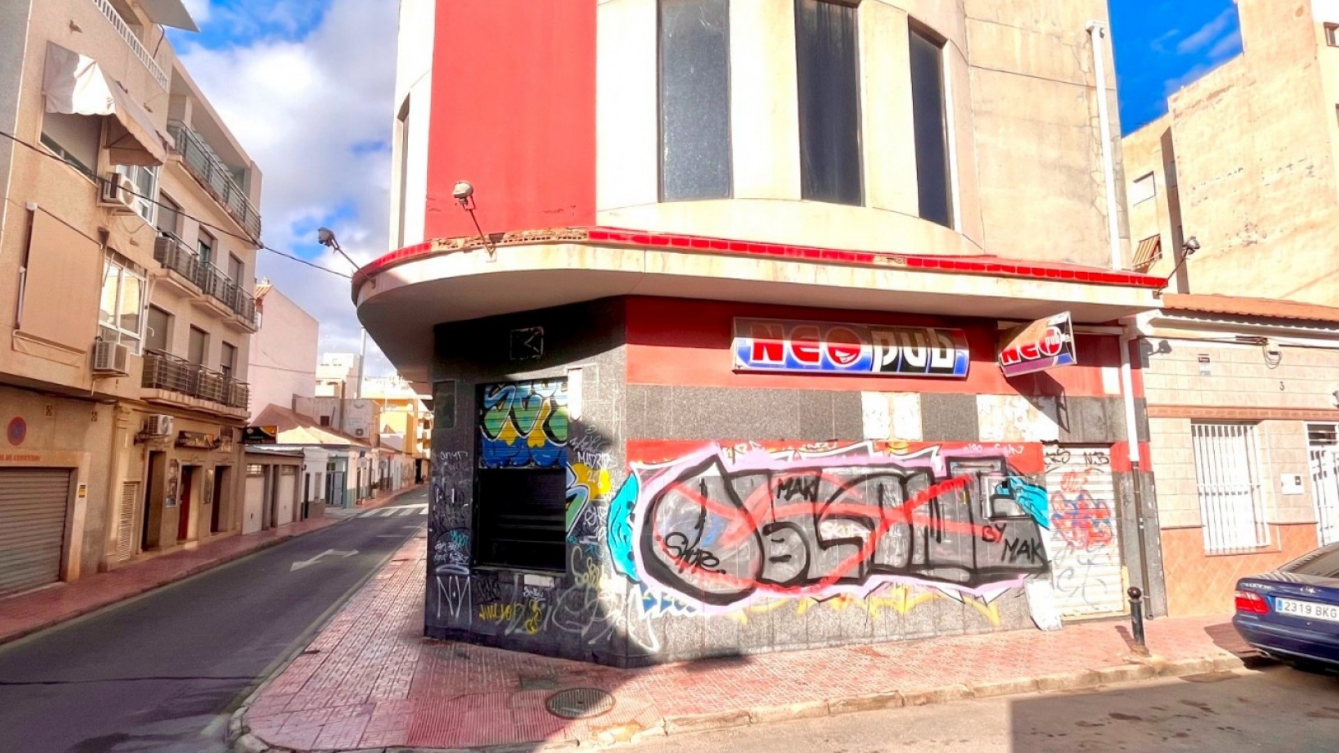 Sprzedaż - Reklama w telewizji -
Torrevieja - Playa del Cura