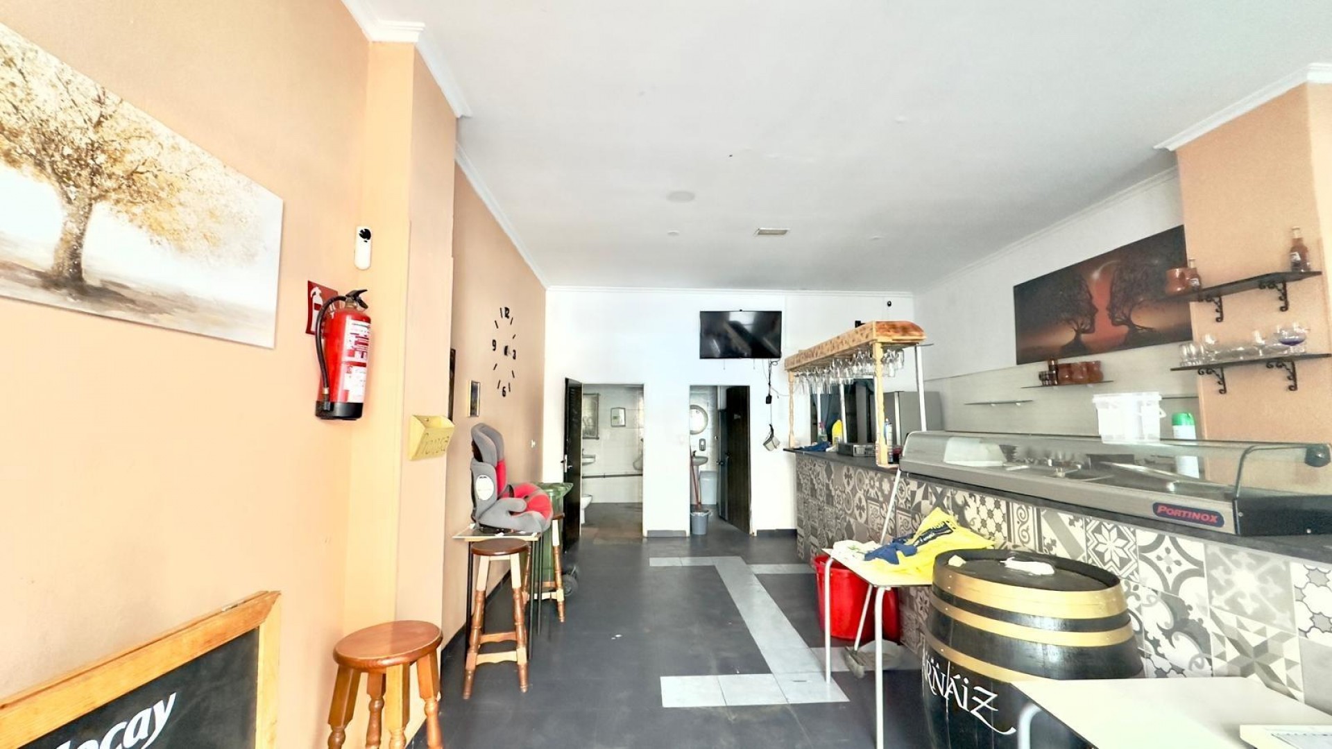 Sprzedaż - Reklama w telewizji -
Torrevieja - torrevieja