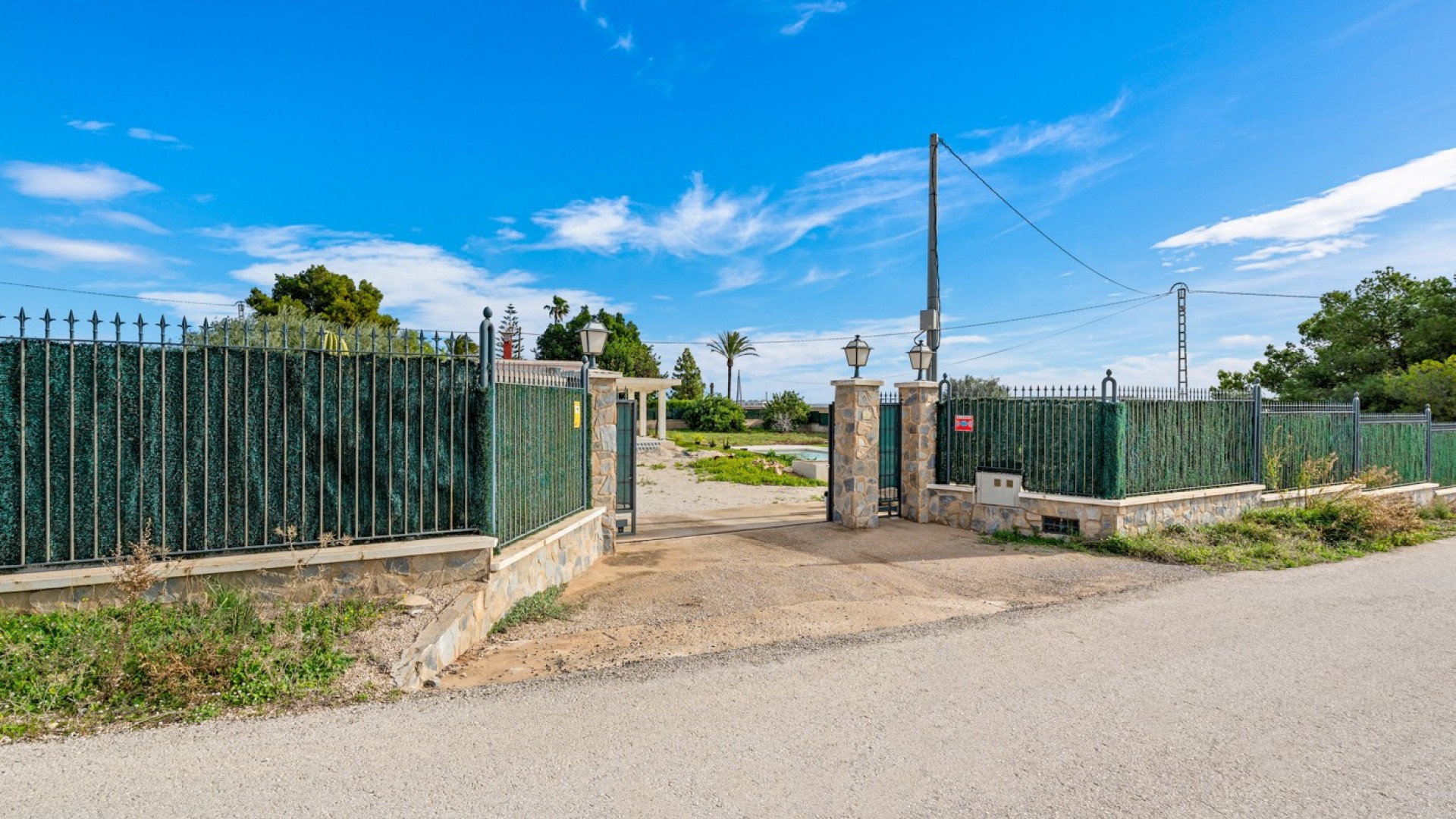 Sprzedaż - Villa -
Elche - Elche/Elx