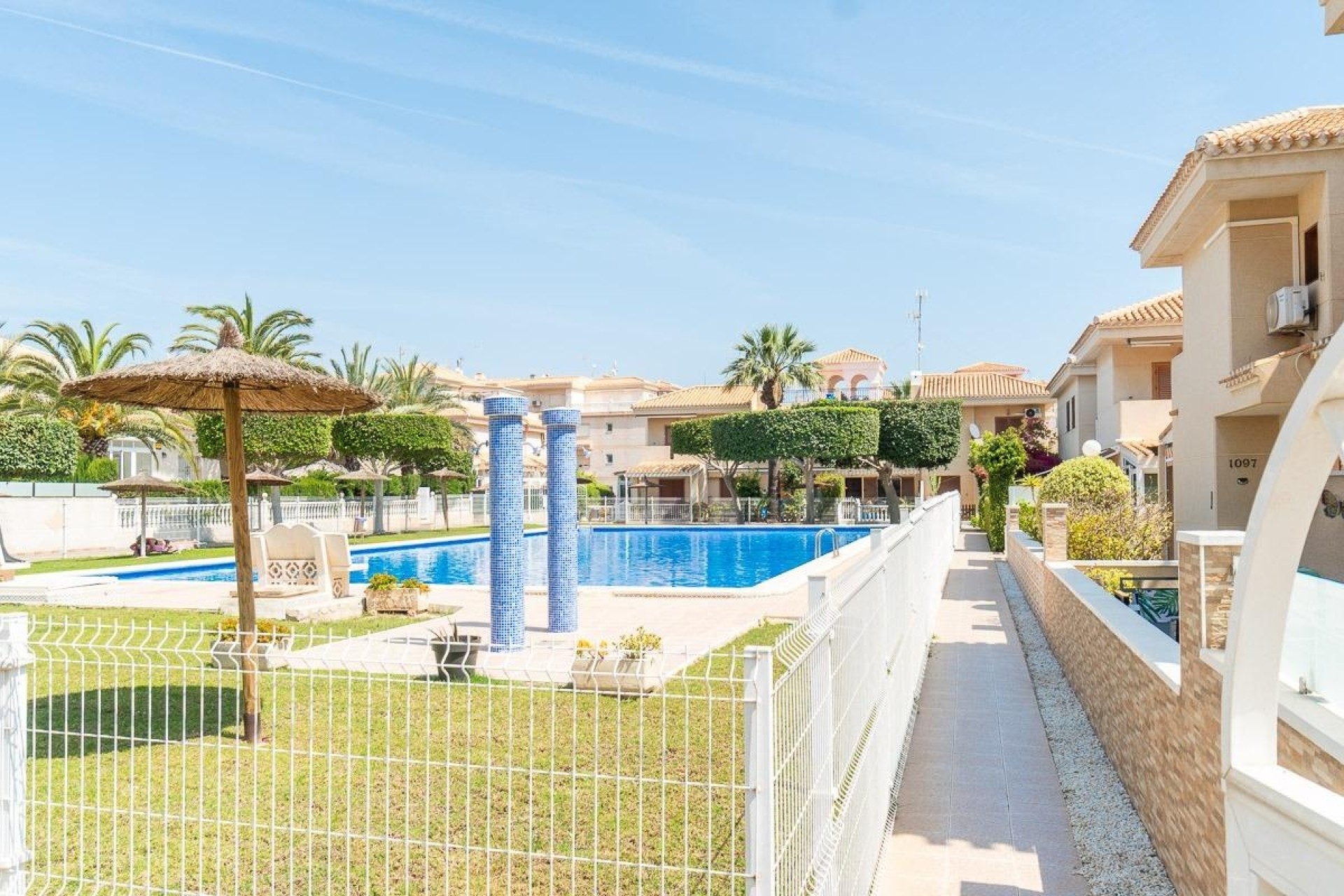 Sprzedaż - Villa -
Orihuela Costa - Playa Flamenca