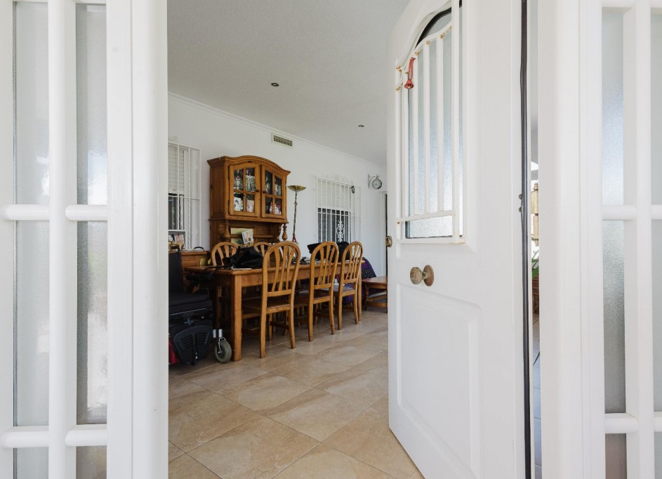 Sprzedaż - Villa -
Torrevieja - La Siesta