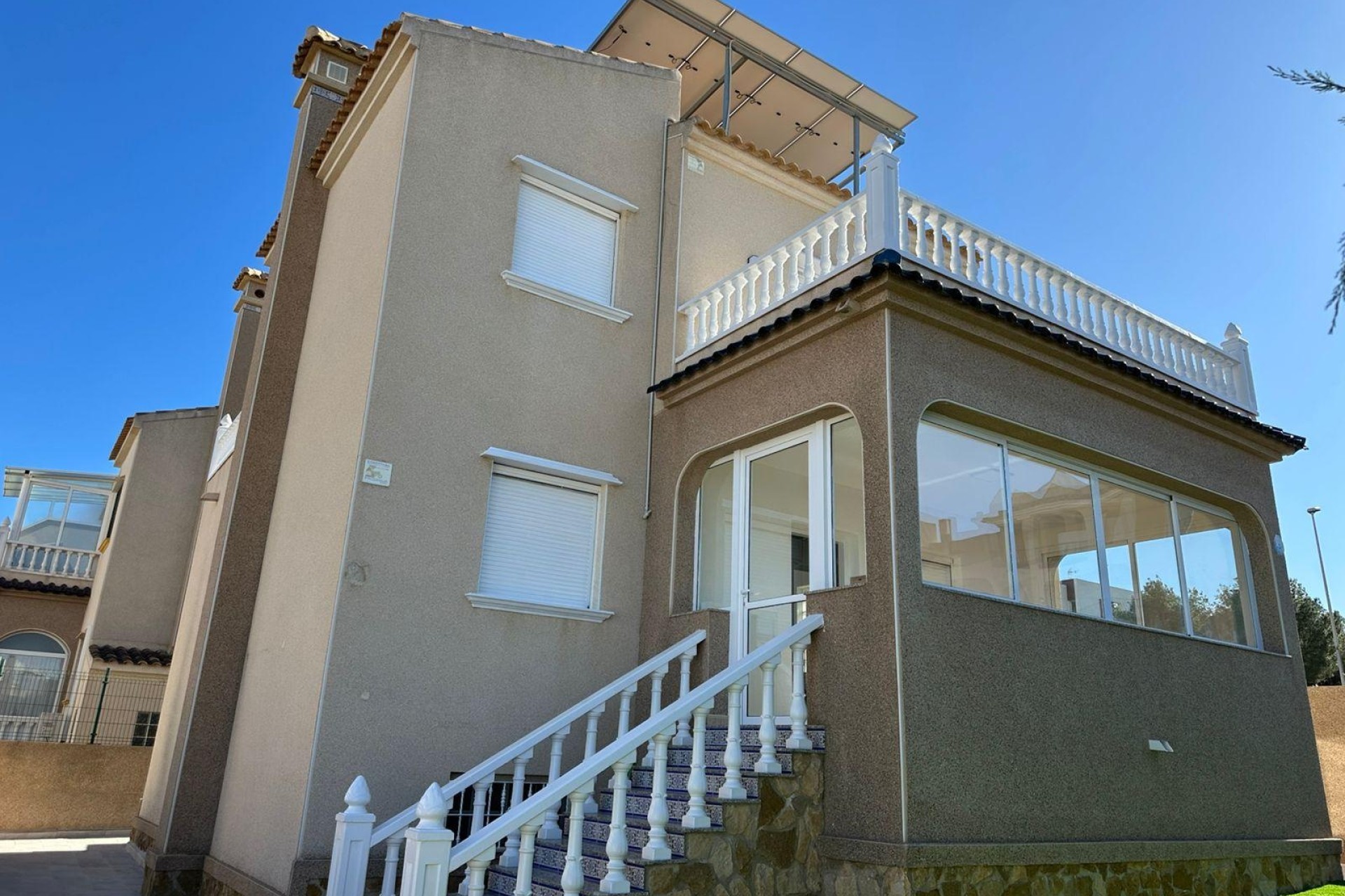 Sprzedaż - Villa -
Torrevieja - VILLAMARTIN