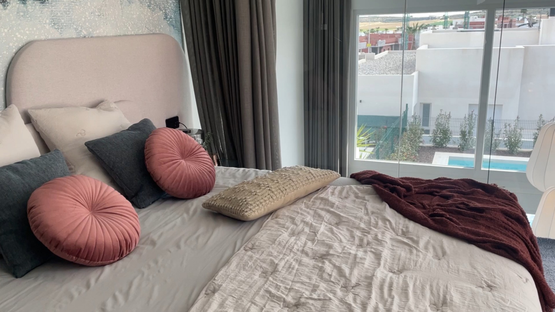 Sprzedaż - Willa w zabudowie bliźniaczej -
Algorfa