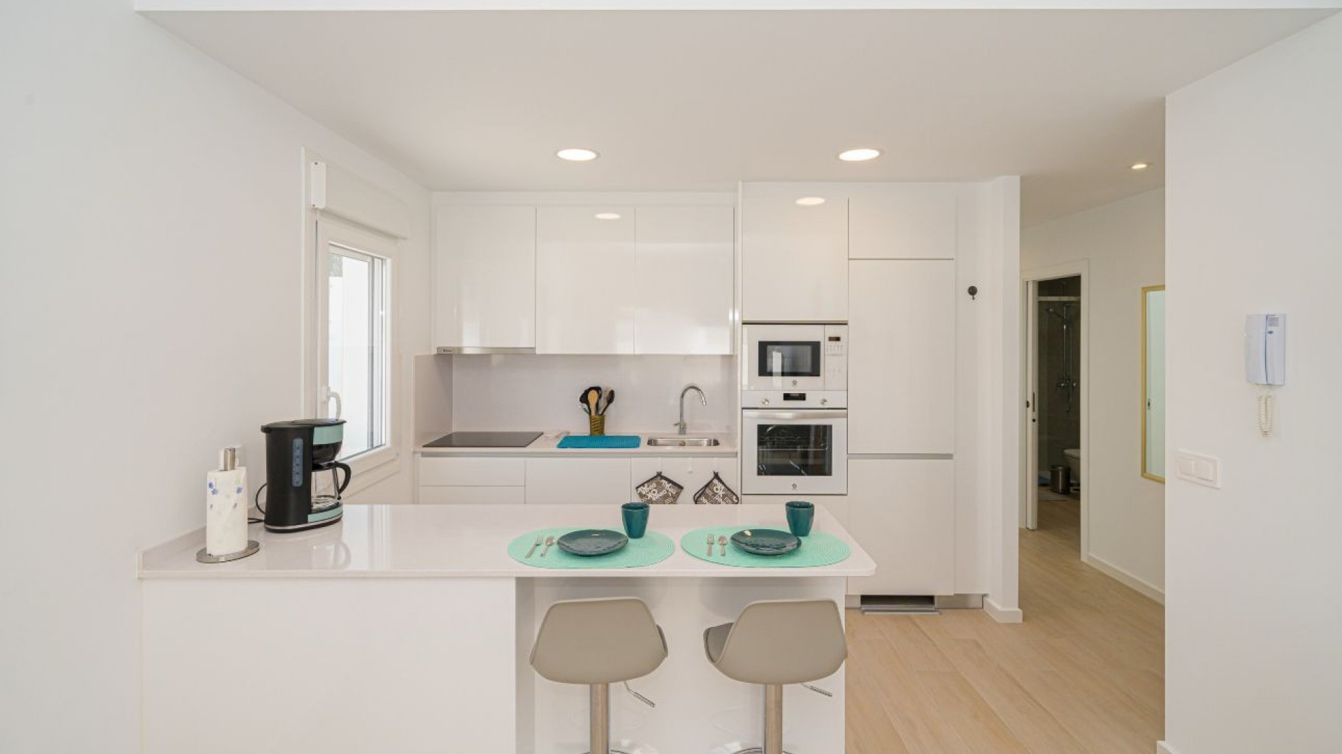 Sprzedaż - Willa w zabudowie bliźniaczej -
Avileses