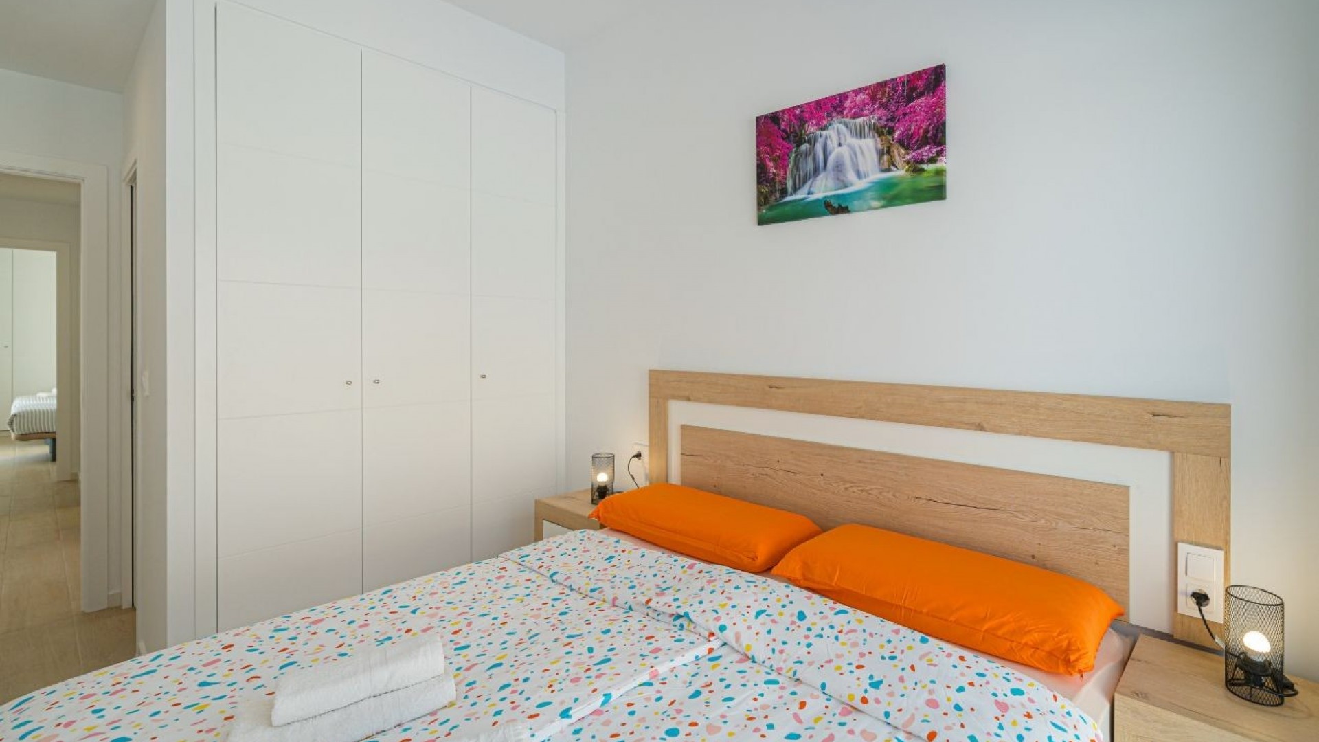 Sprzedaż - Willa w zabudowie bliźniaczej -
Avileses