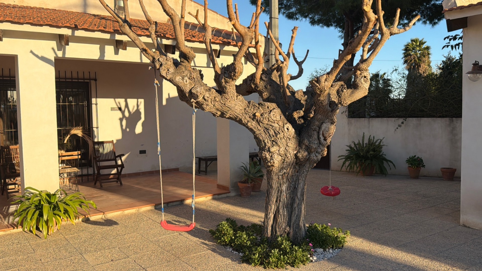 Sprzedaż - Willa w zabudowie bliźniaczej -
Dolores