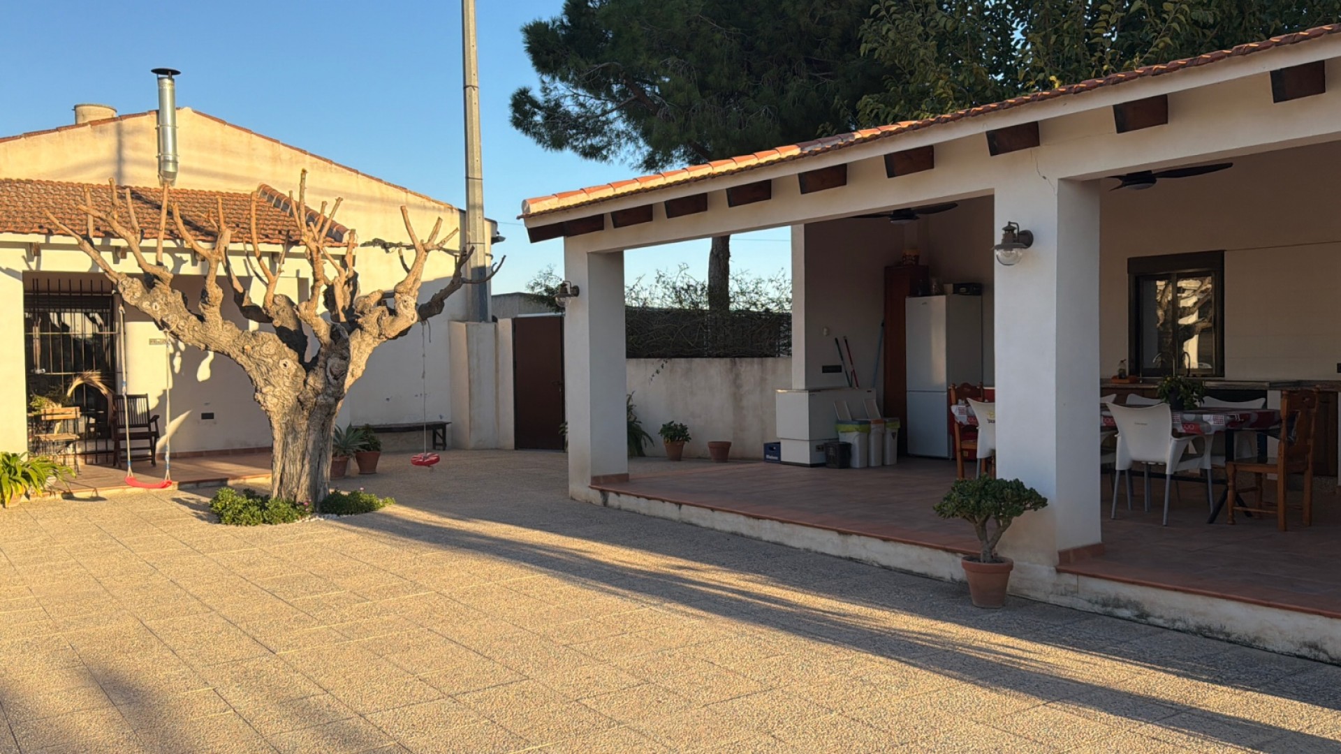 Sprzedaż - Willa w zabudowie bliźniaczej -
Dolores