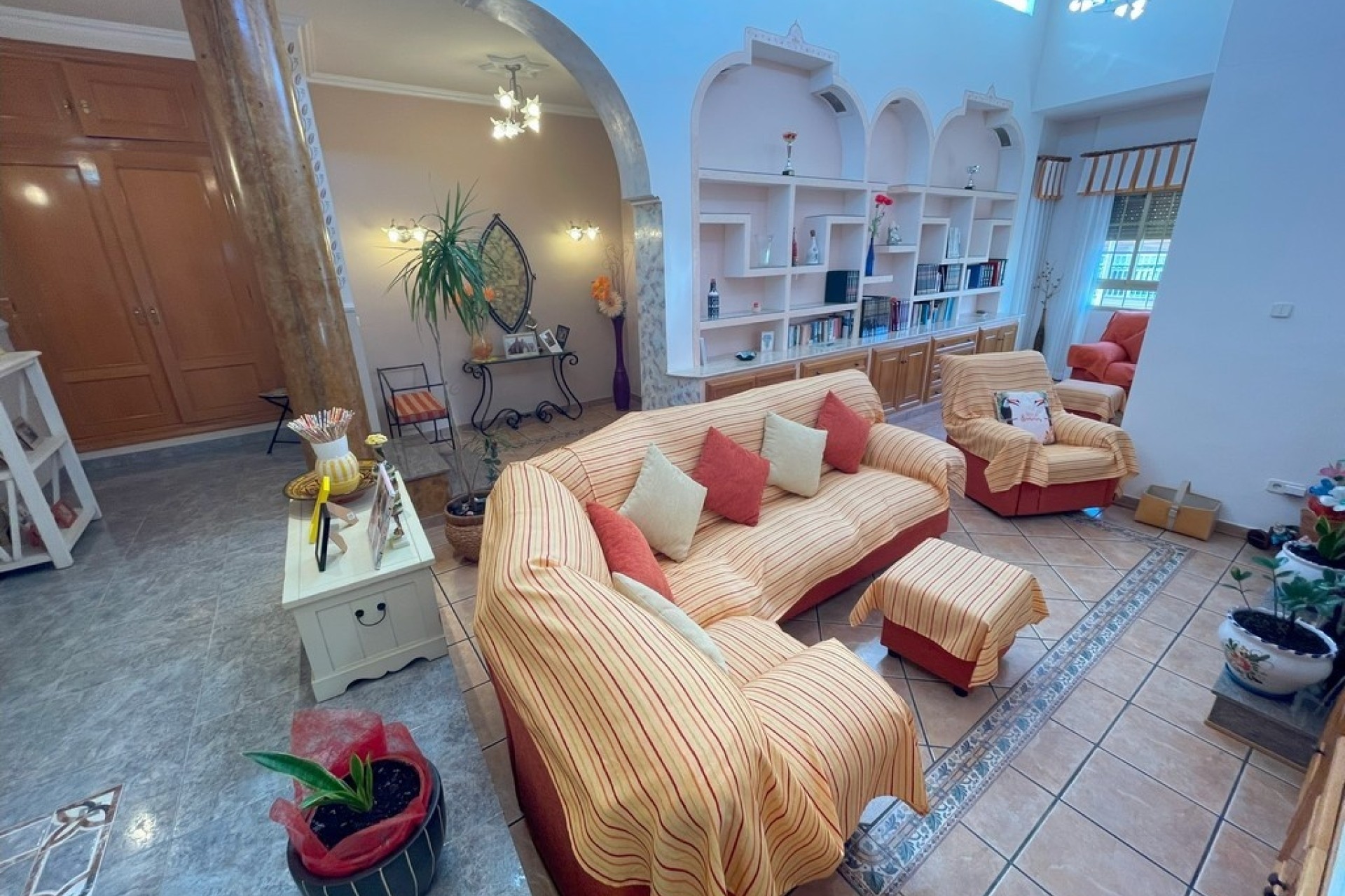 Sprzedaż - Willa w zabudowie bliźniaczej -
La Union